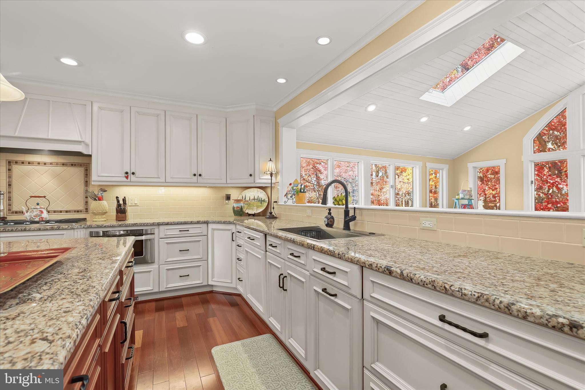 VELVET HILLS SOUTH - Residential