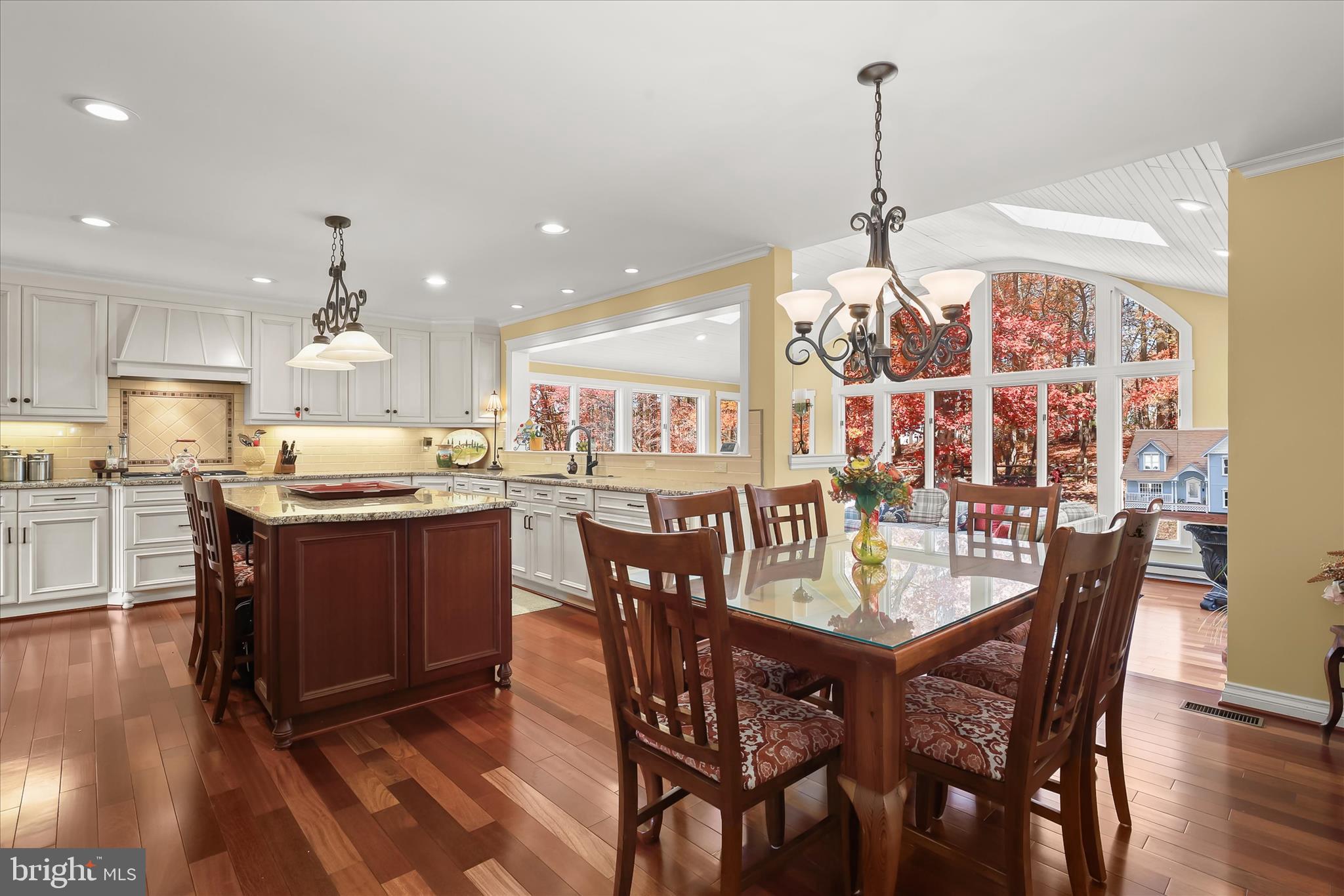 VELVET HILLS SOUTH - Residential
