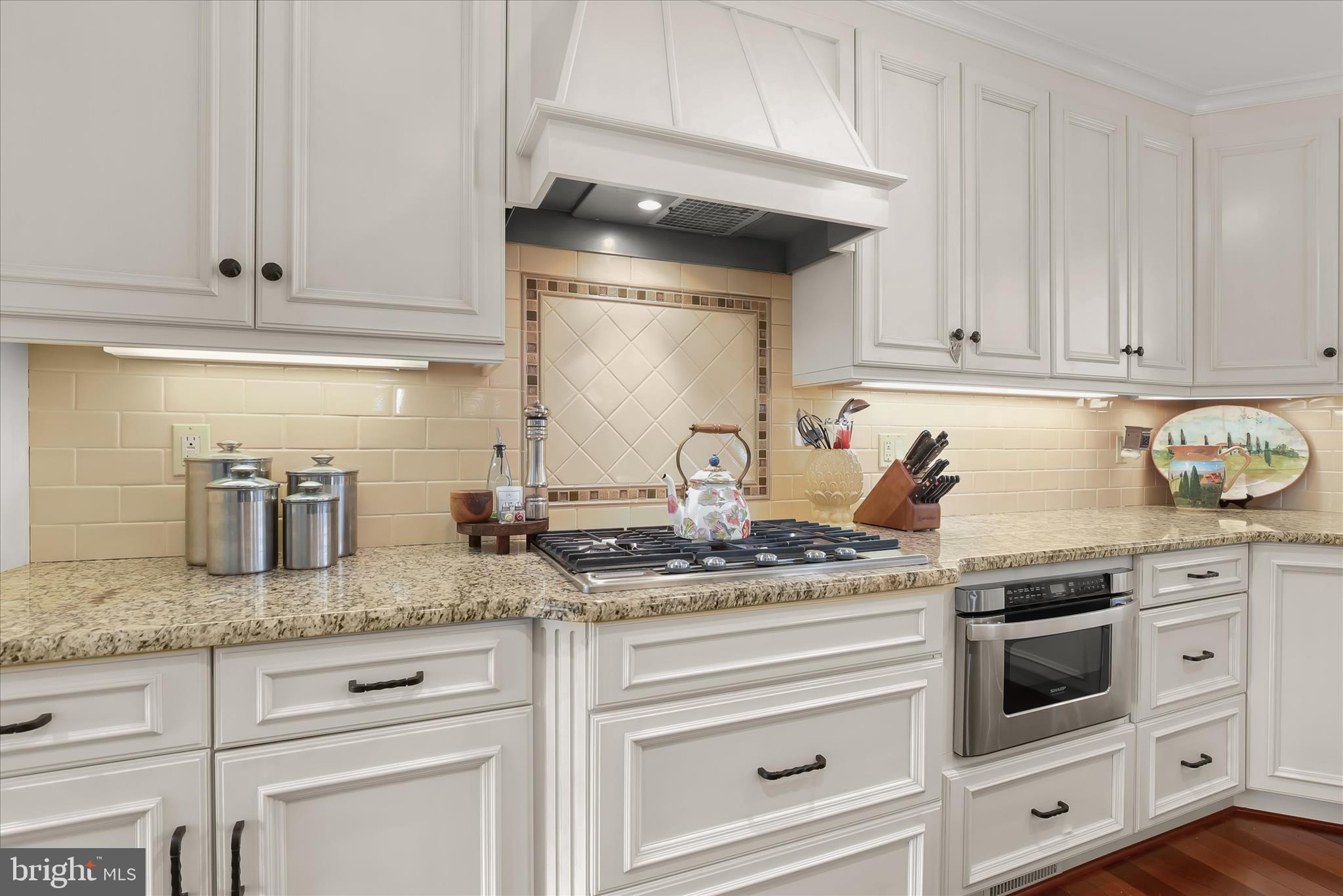 VELVET HILLS SOUTH - Residential