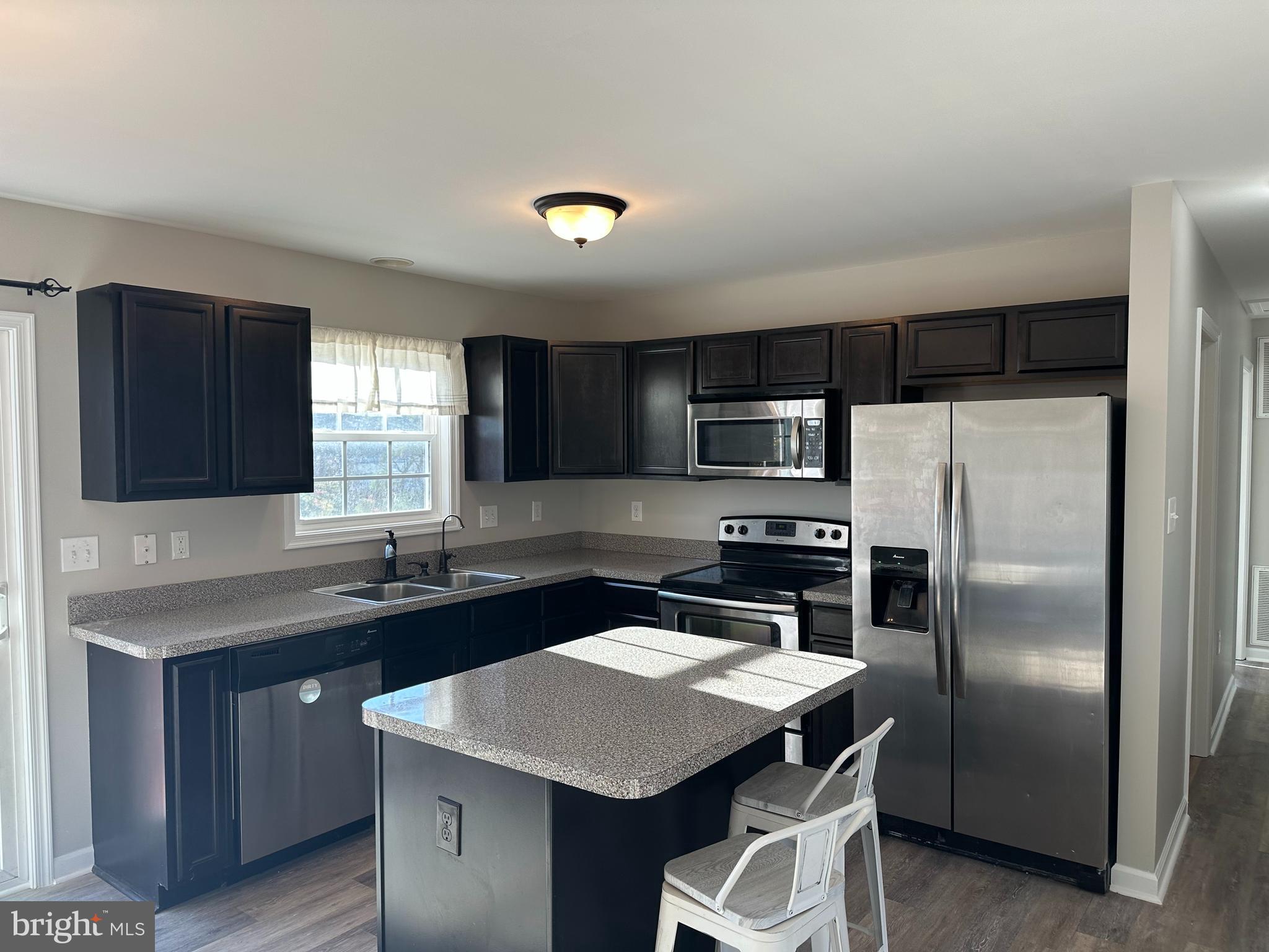 CAMELOT - Residential