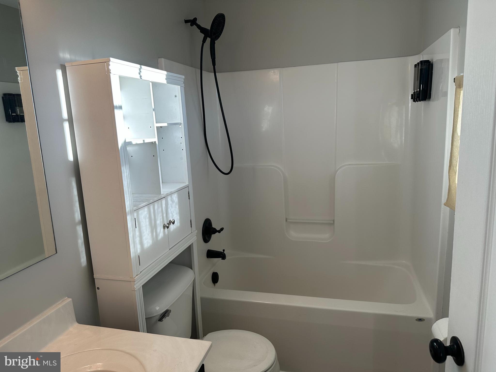 CAMELOT - Residential