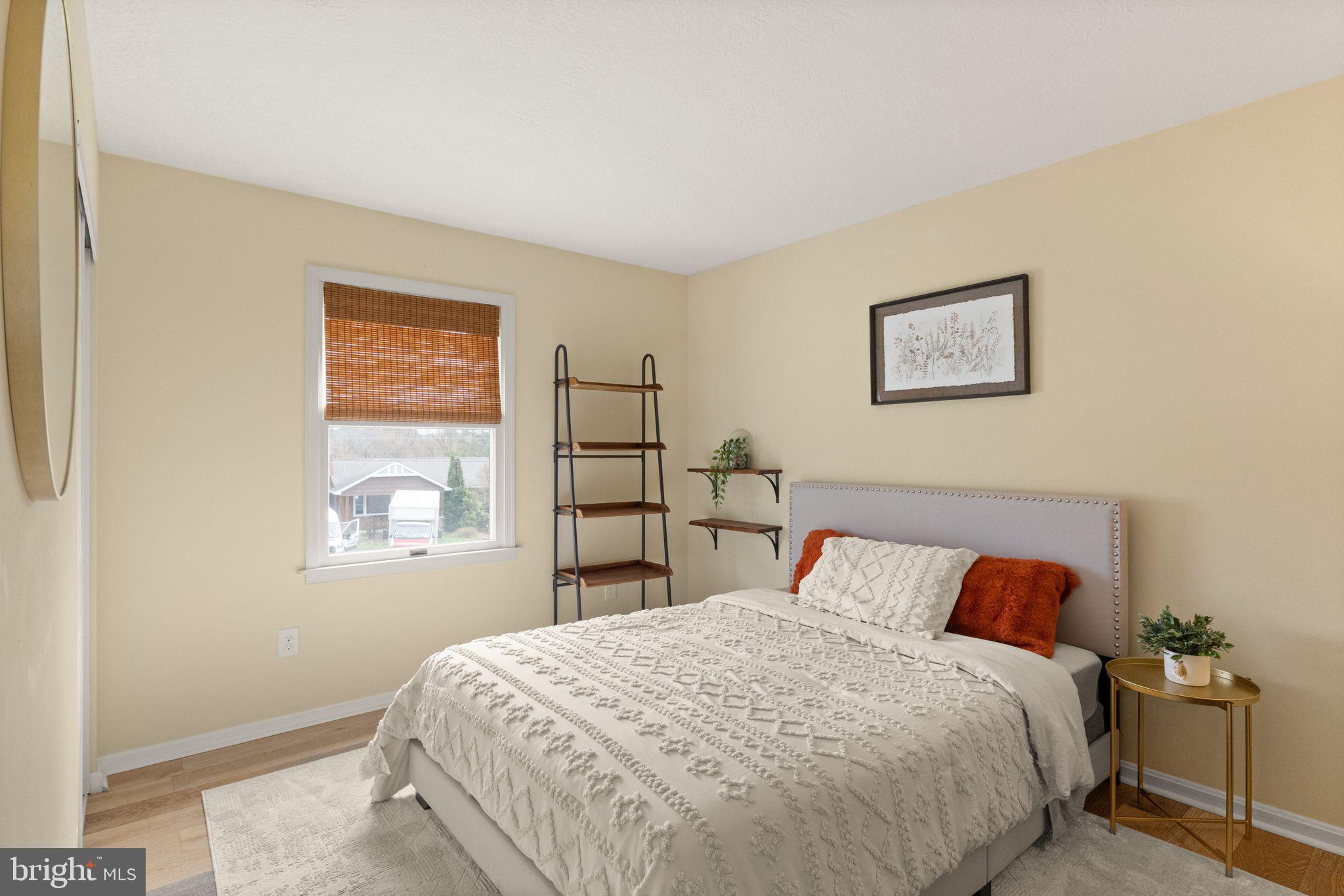 WHITACRE - Residential