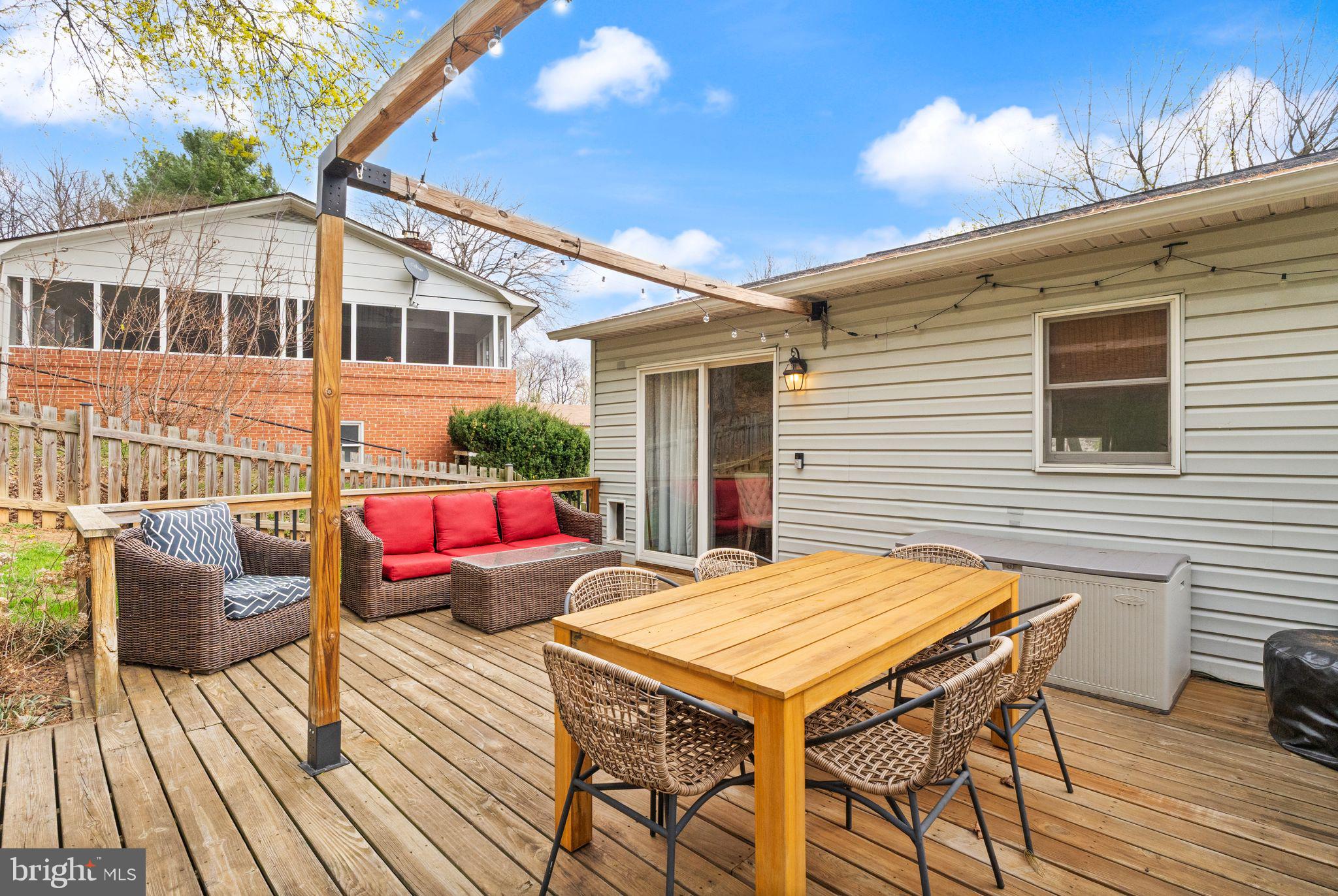 WHITACRE - Residential