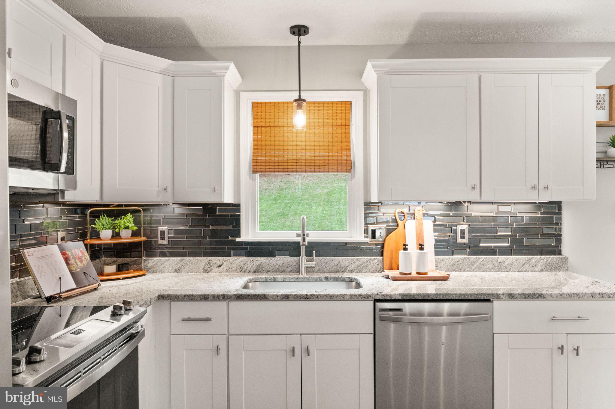 WHITACRE - Residential