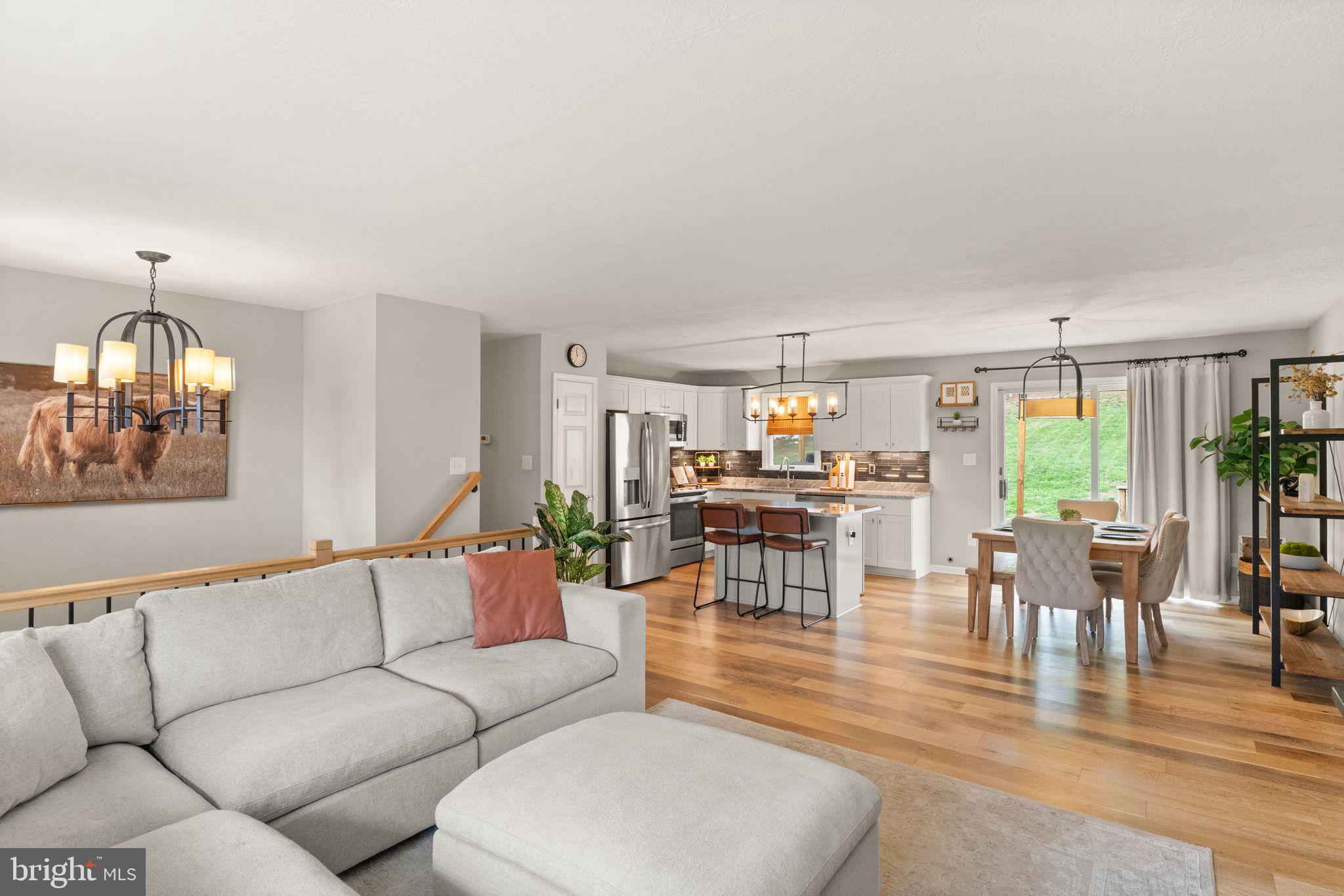 WHITACRE - Residential