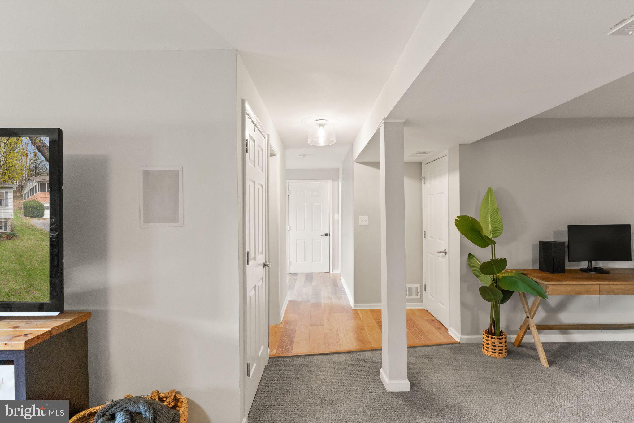 WHITACRE - Residential