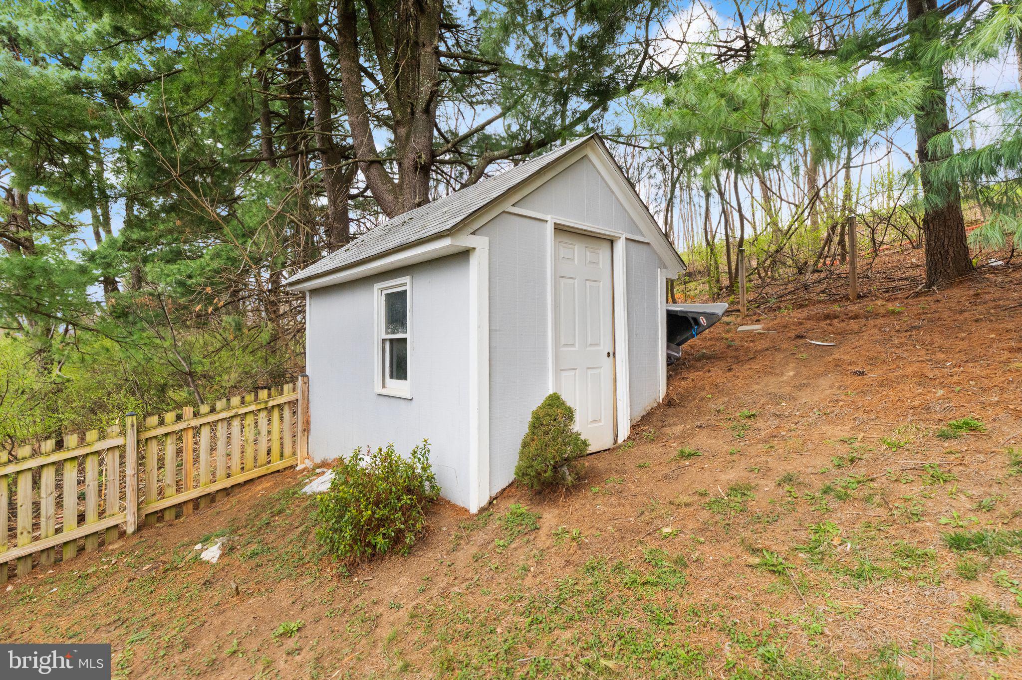 WHITACRE - Residential