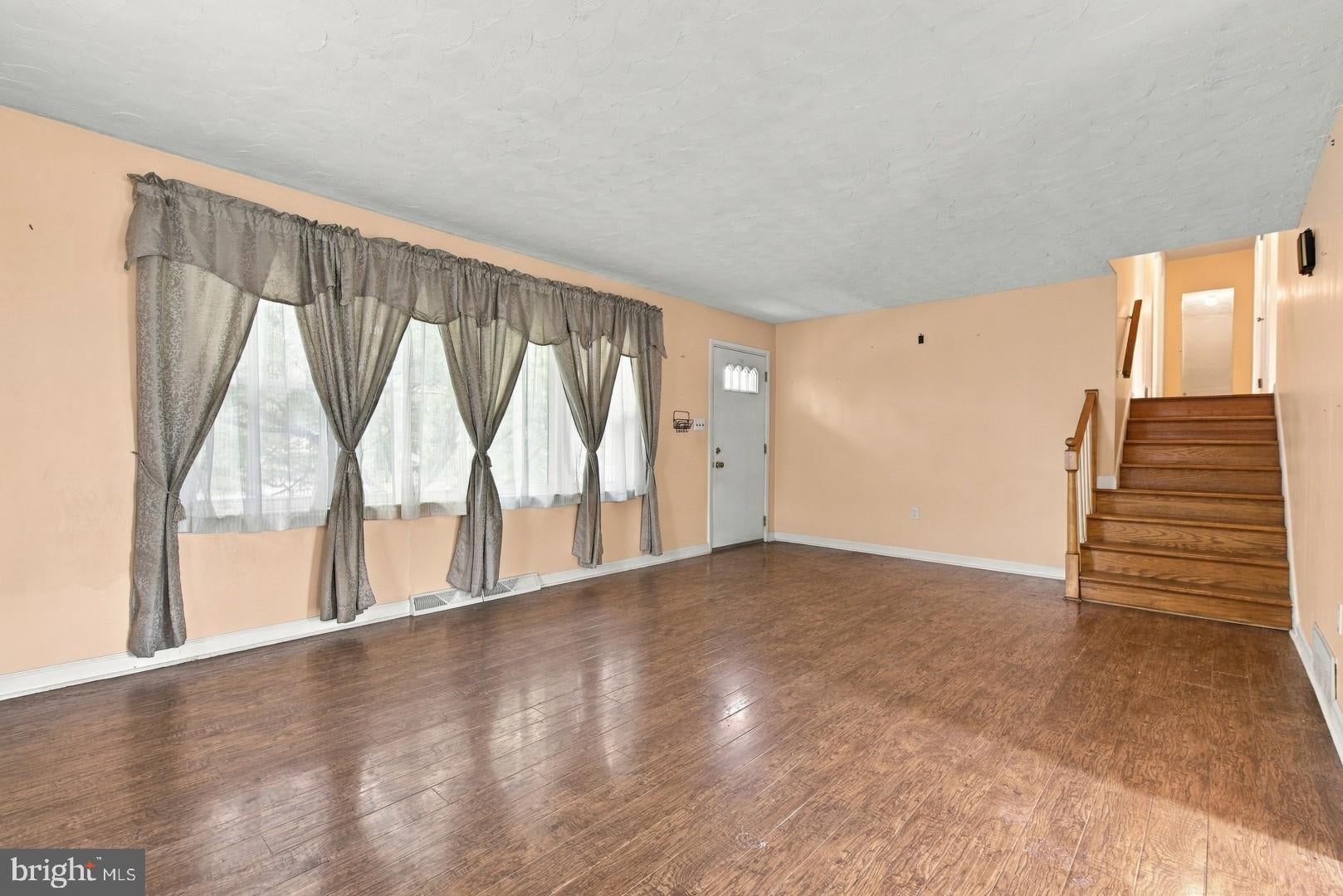 2460 WYNDHURST COURT