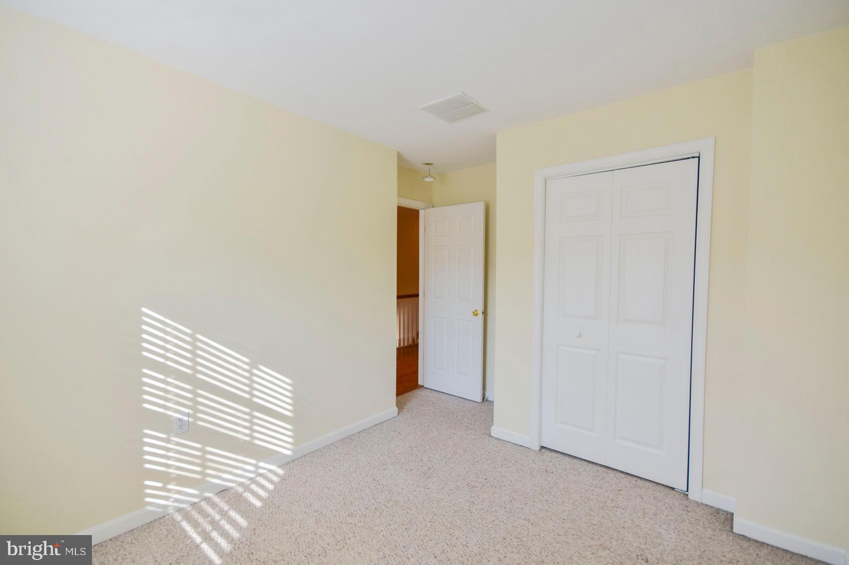 HAMMONDS MILL - Residential Lease