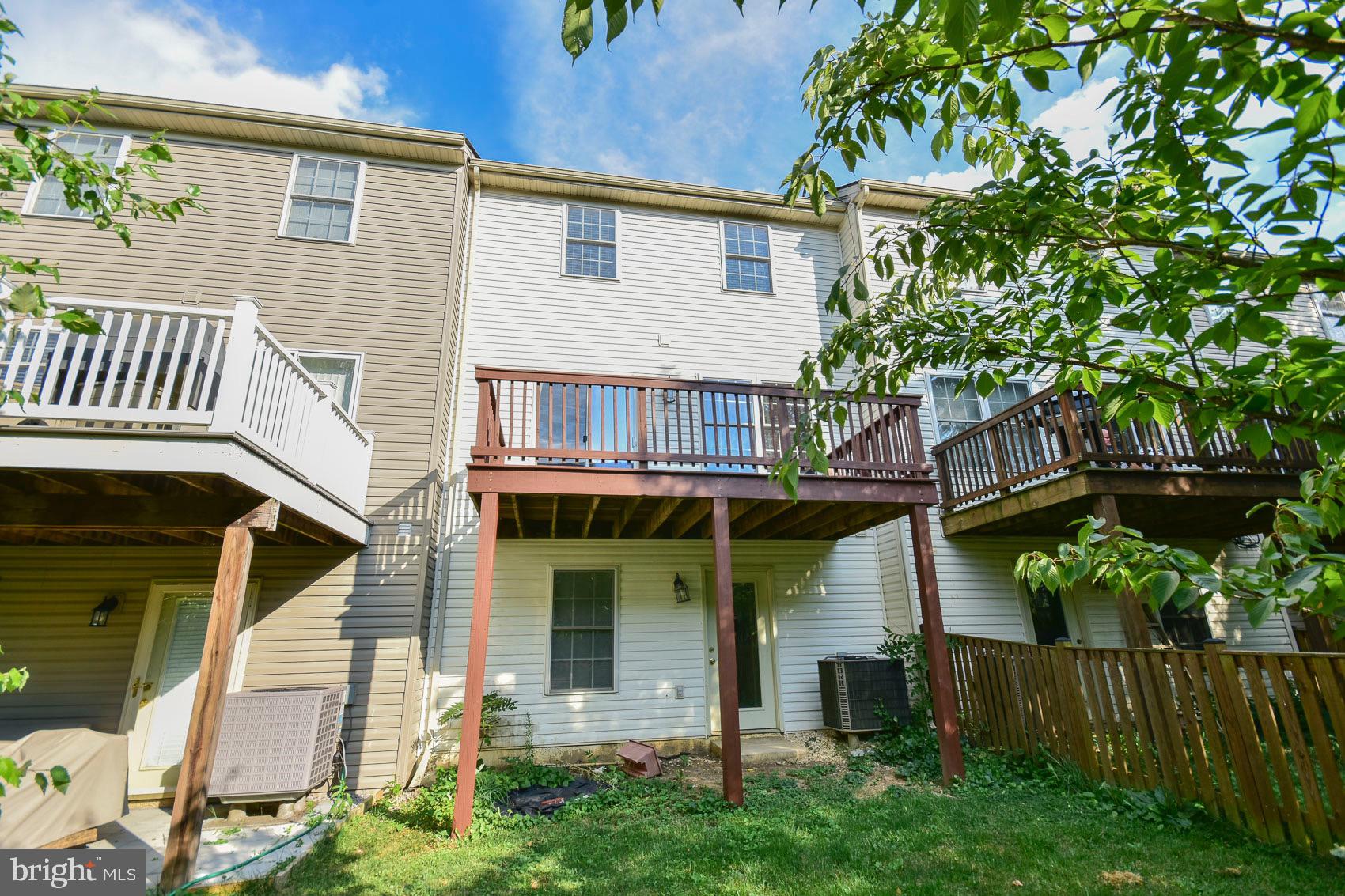 HAMMONDS MILL - Residential Lease