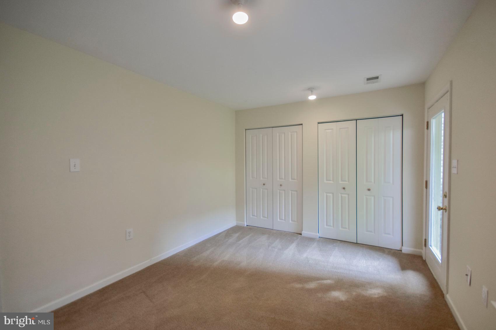 HAMMONDS MILL - Residential Lease