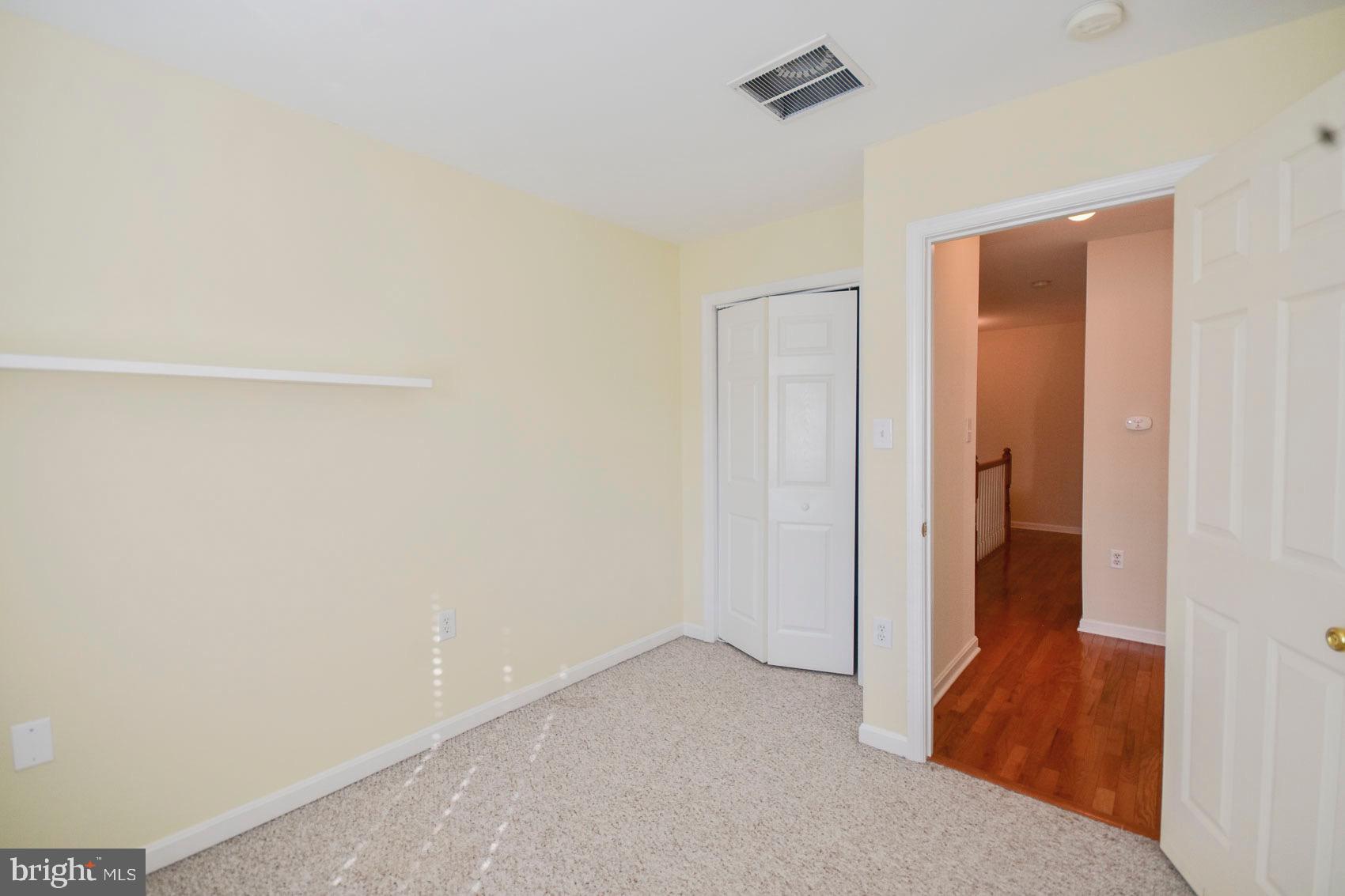 HAMMONDS MILL - Residential Lease