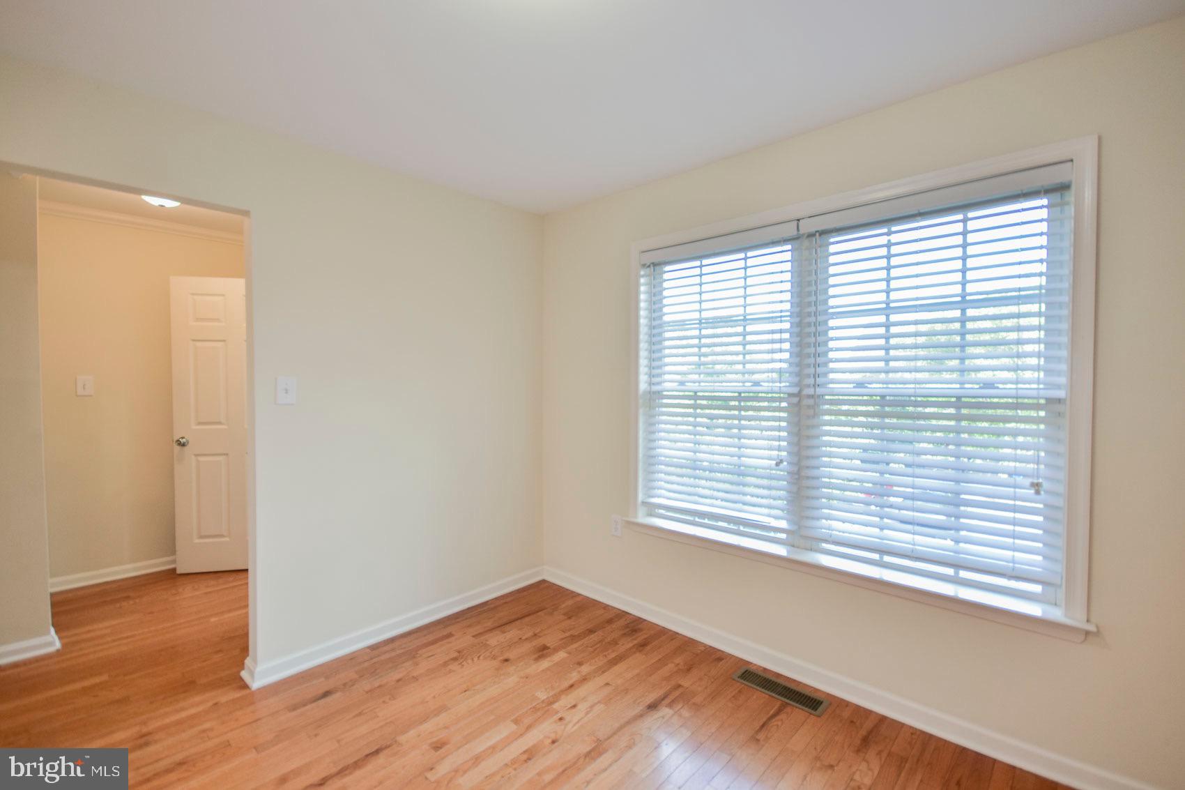 HAMMONDS MILL - Residential Lease