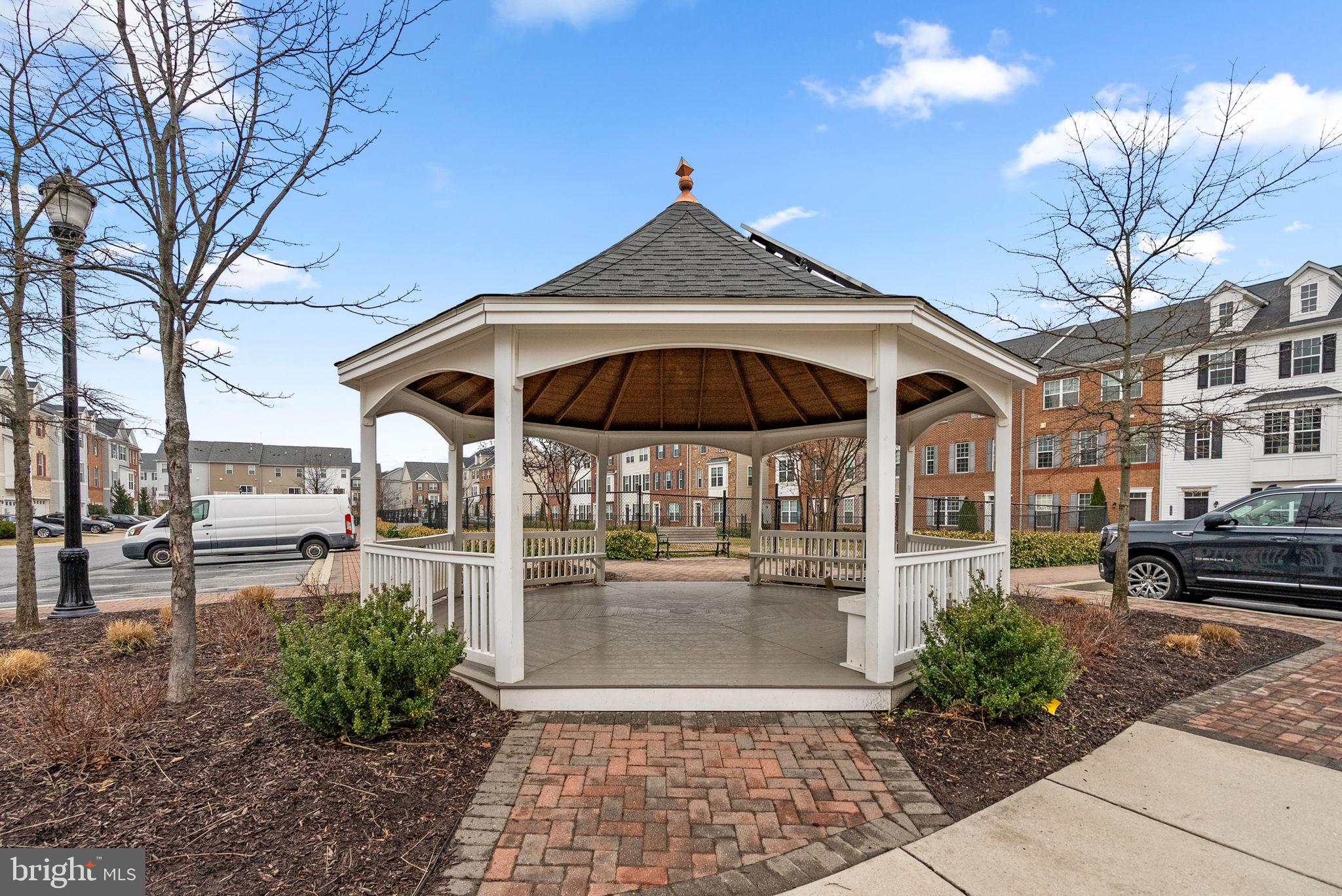 MORRIS PLACE - Residential