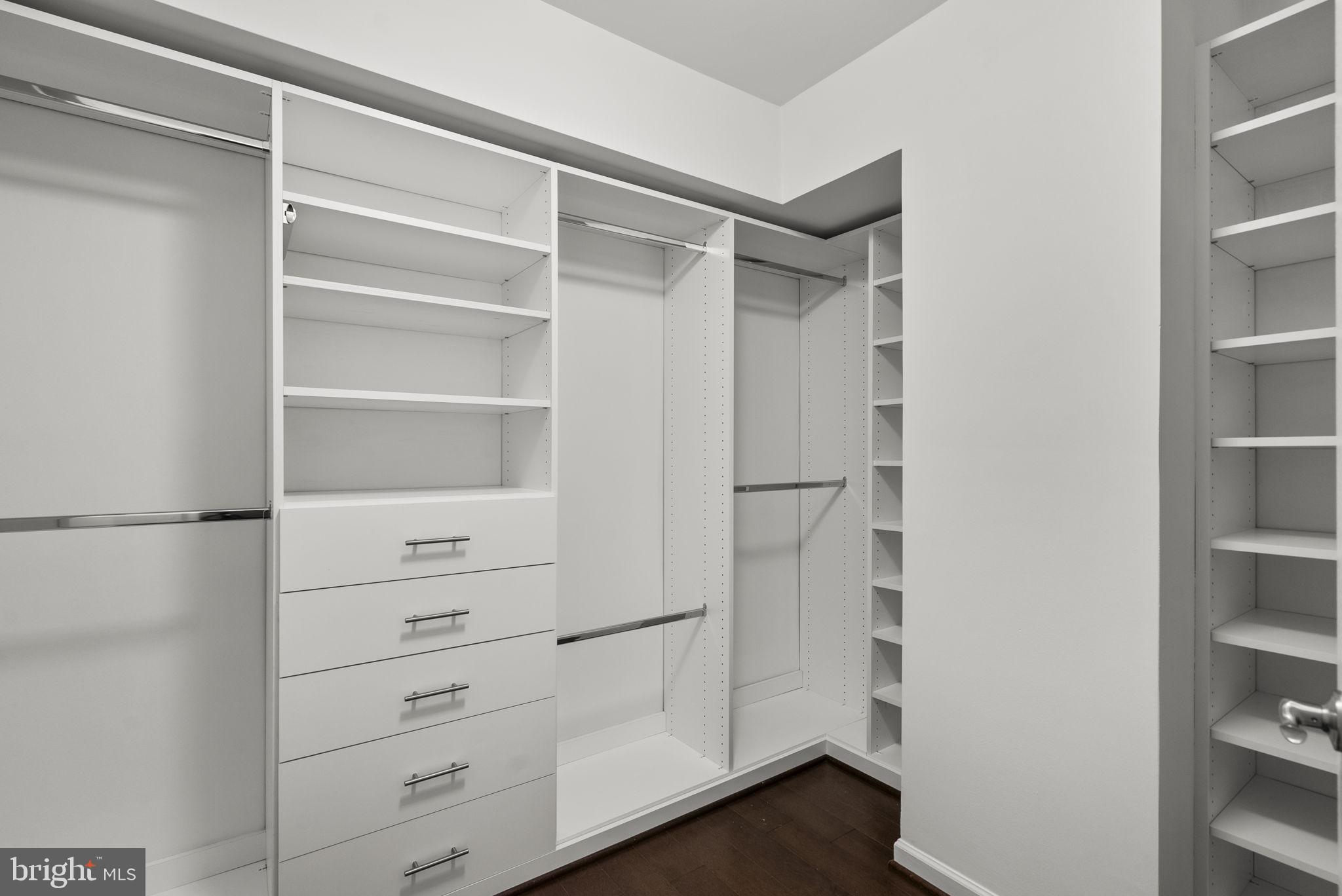 MORRIS PLACE - Residential