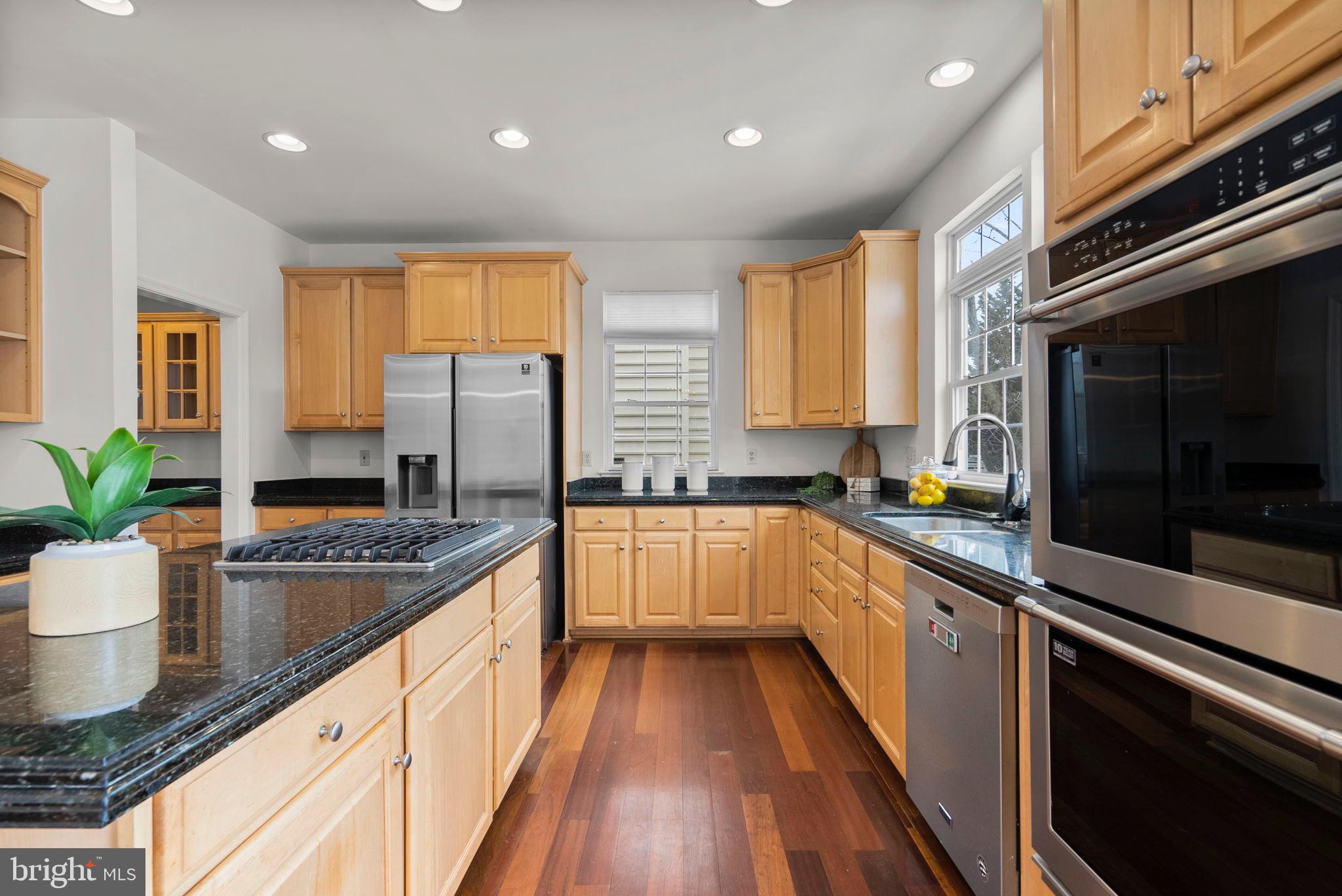 SENECA CROSSING - Residential