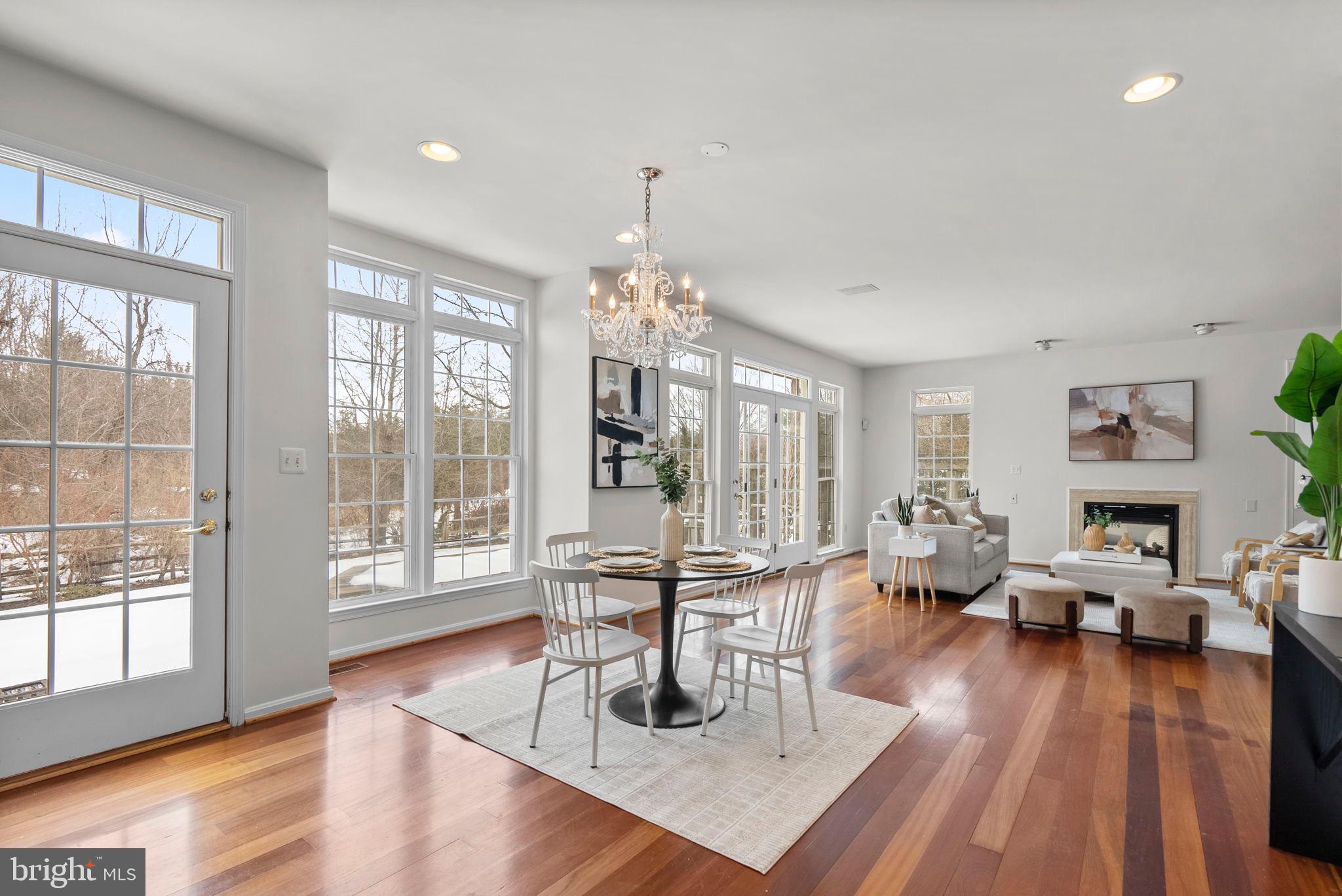 SENECA CROSSING - Residential