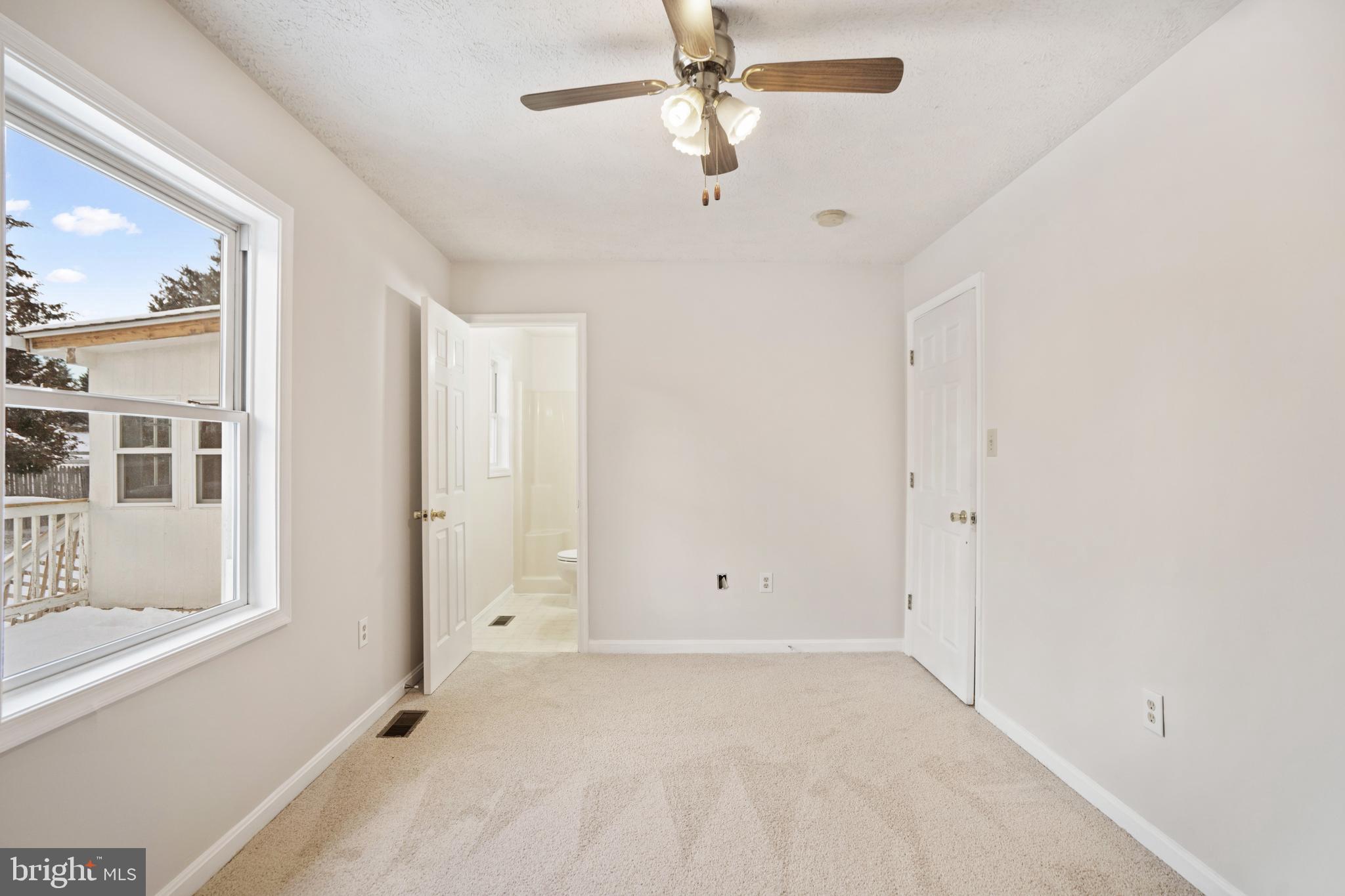 THE MEADOWS AT STRASBURG - Residential