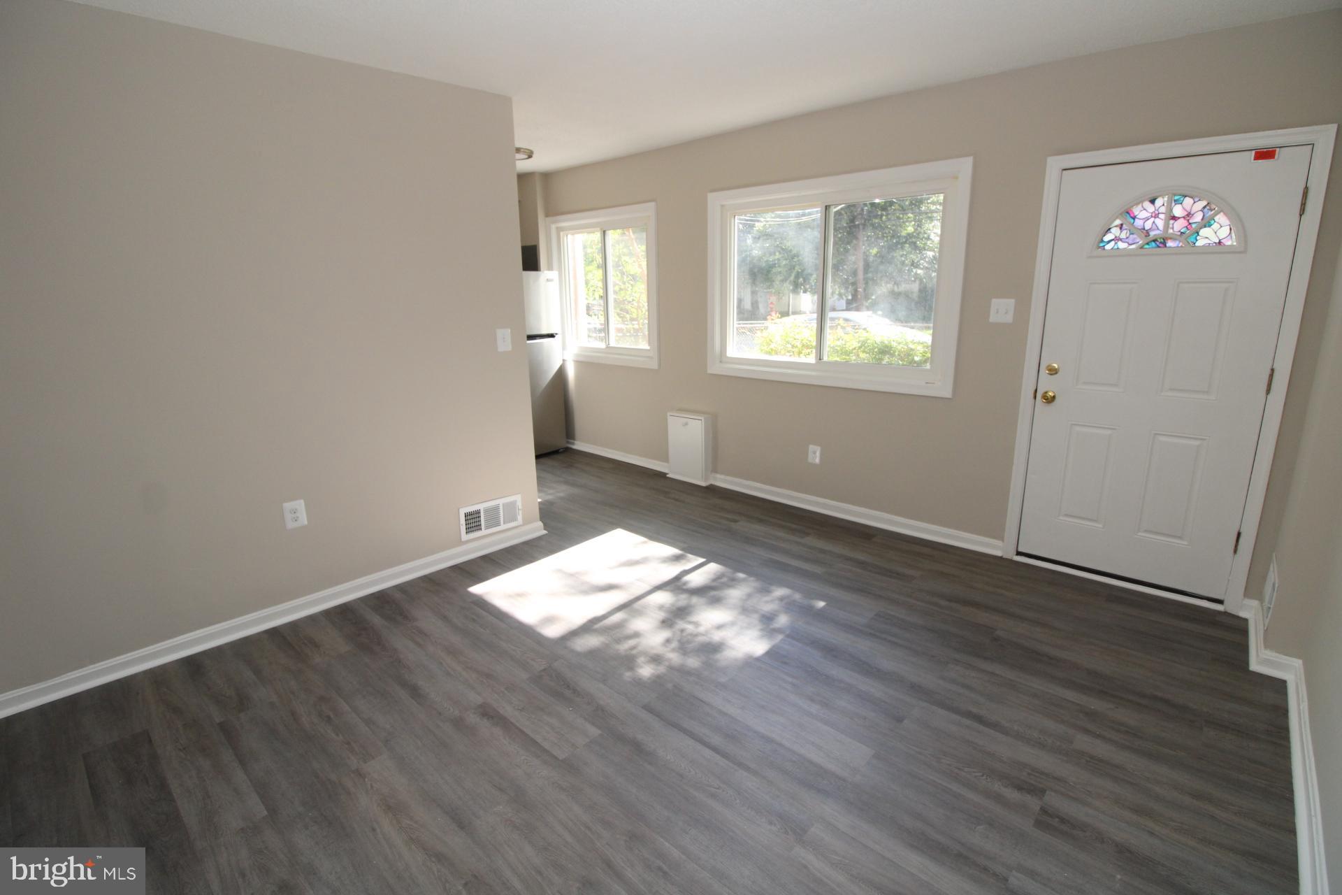 ROCKVILLE TOWN SQUARE - Residential