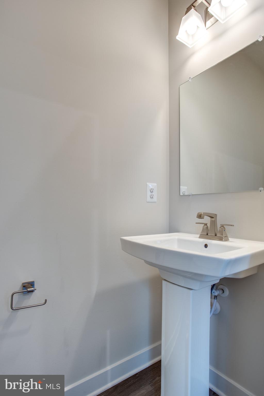 TANYARD SHORES - Residential