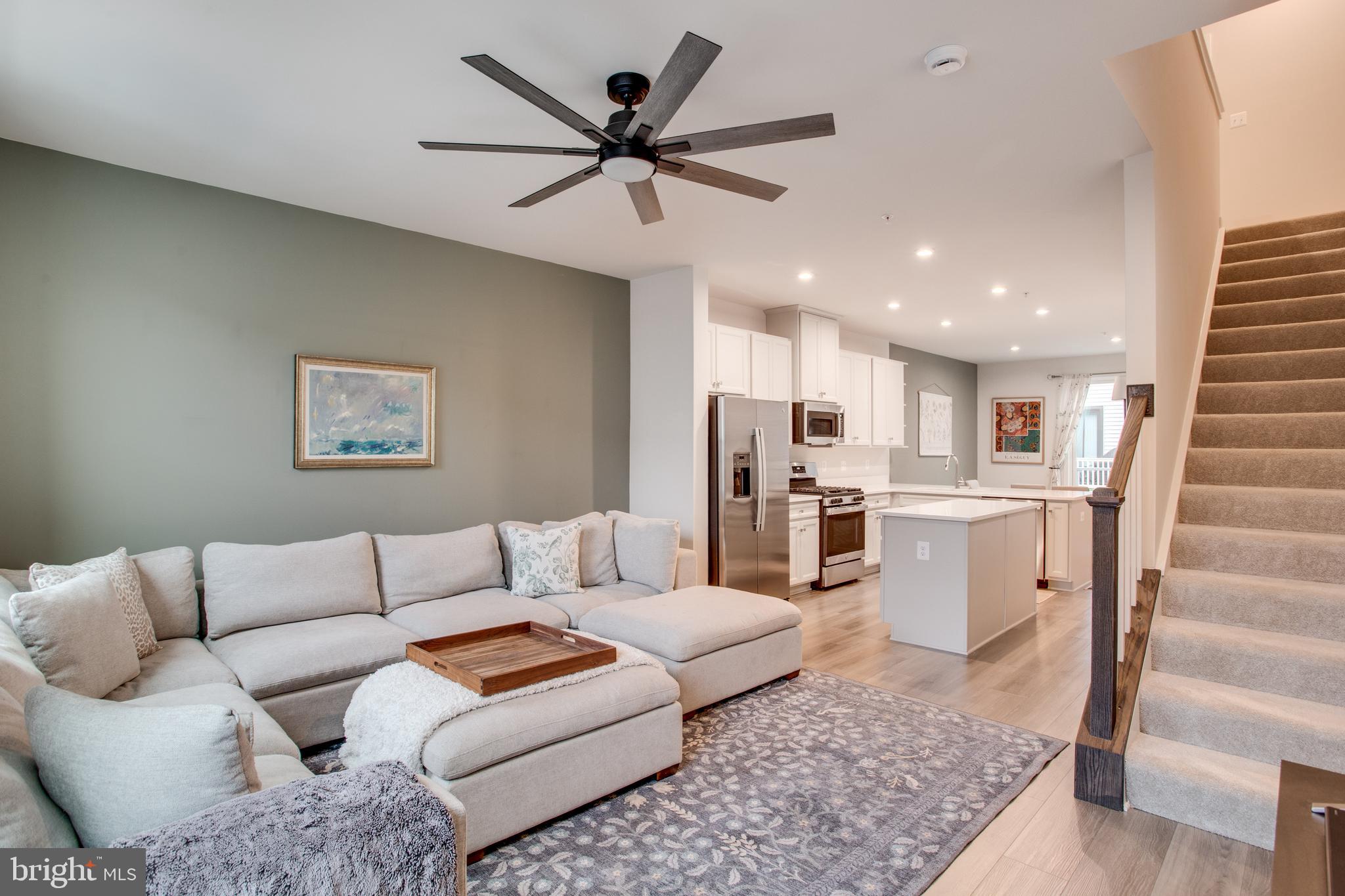 TANYARD SHORES - Residential