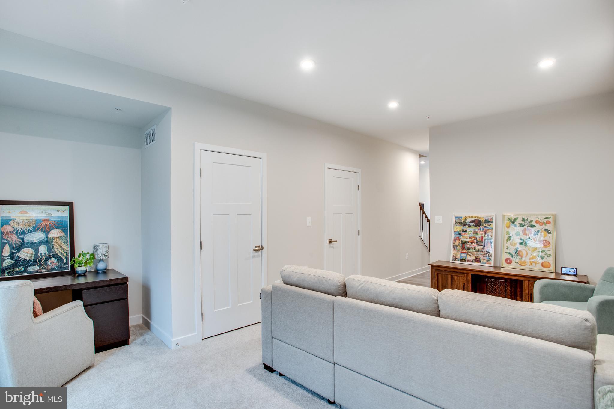 TANYARD SHORES - Residential