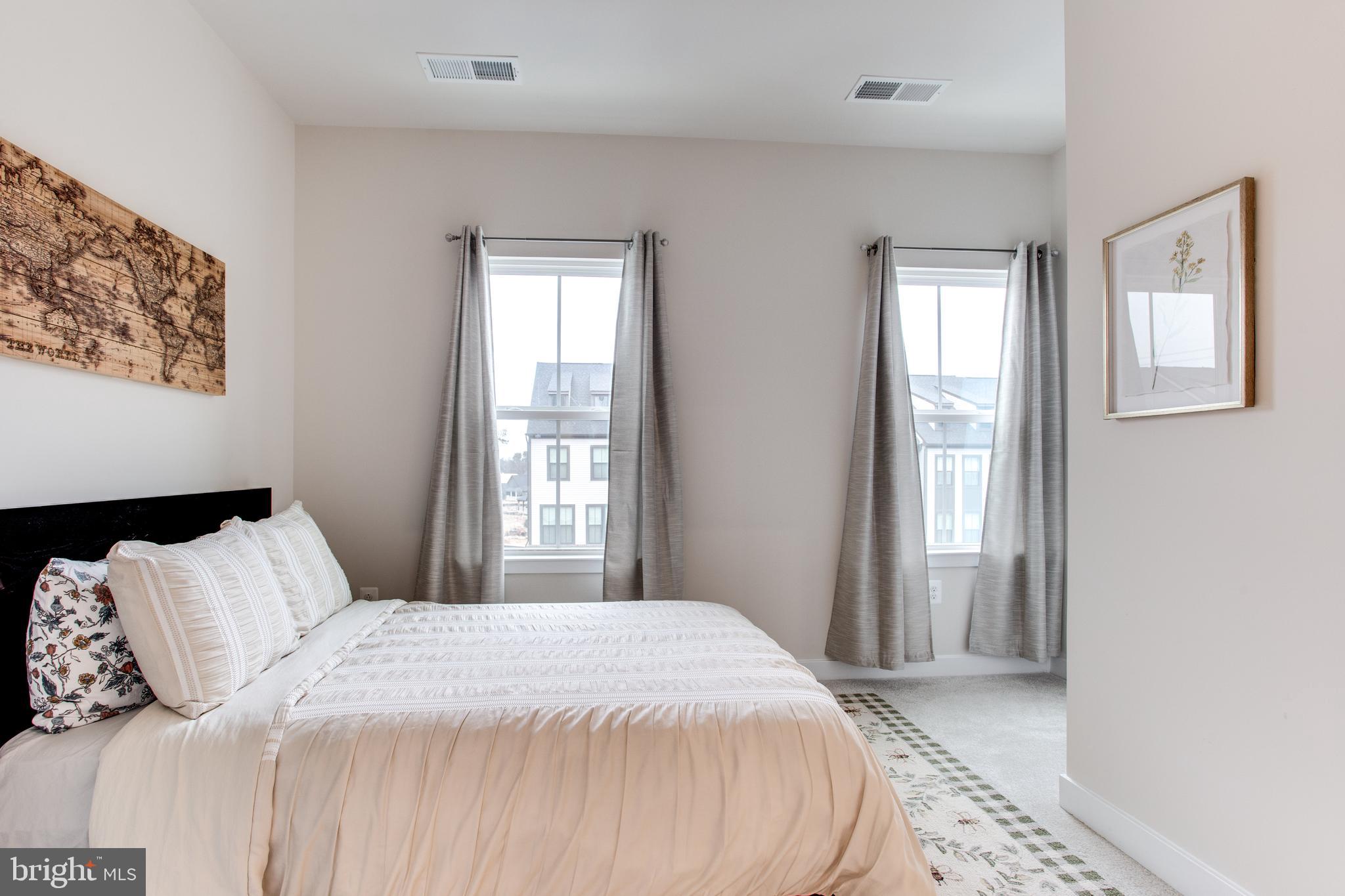 TANYARD SHORES - Residential