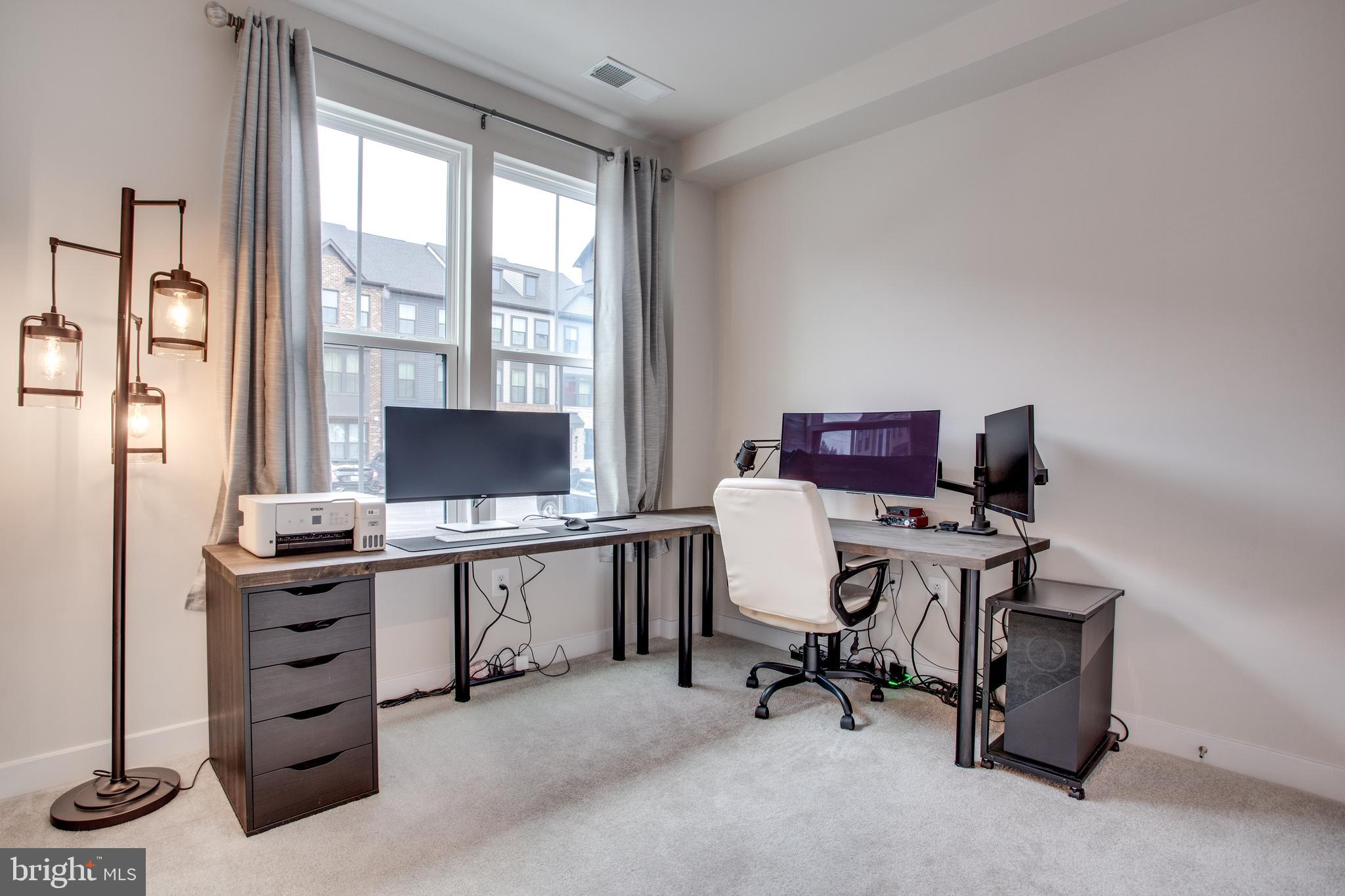 TANYARD SHORES - Residential