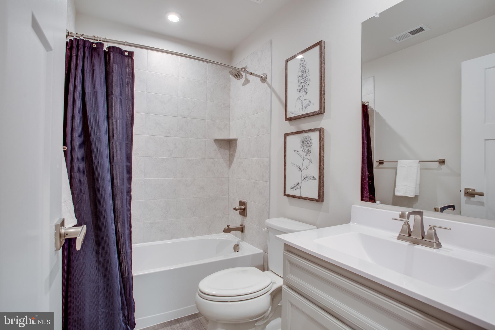 TANYARD SHORES - Residential