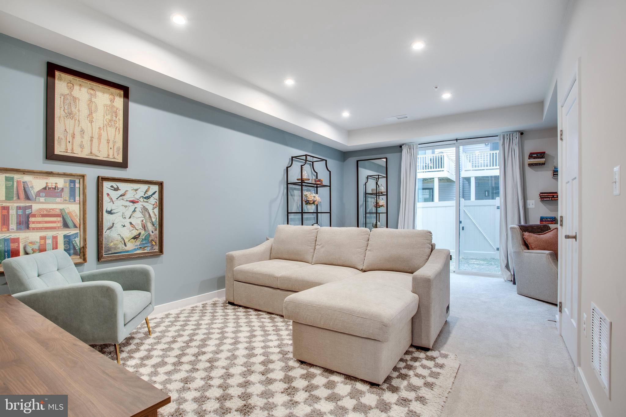 TANYARD SHORES - Residential