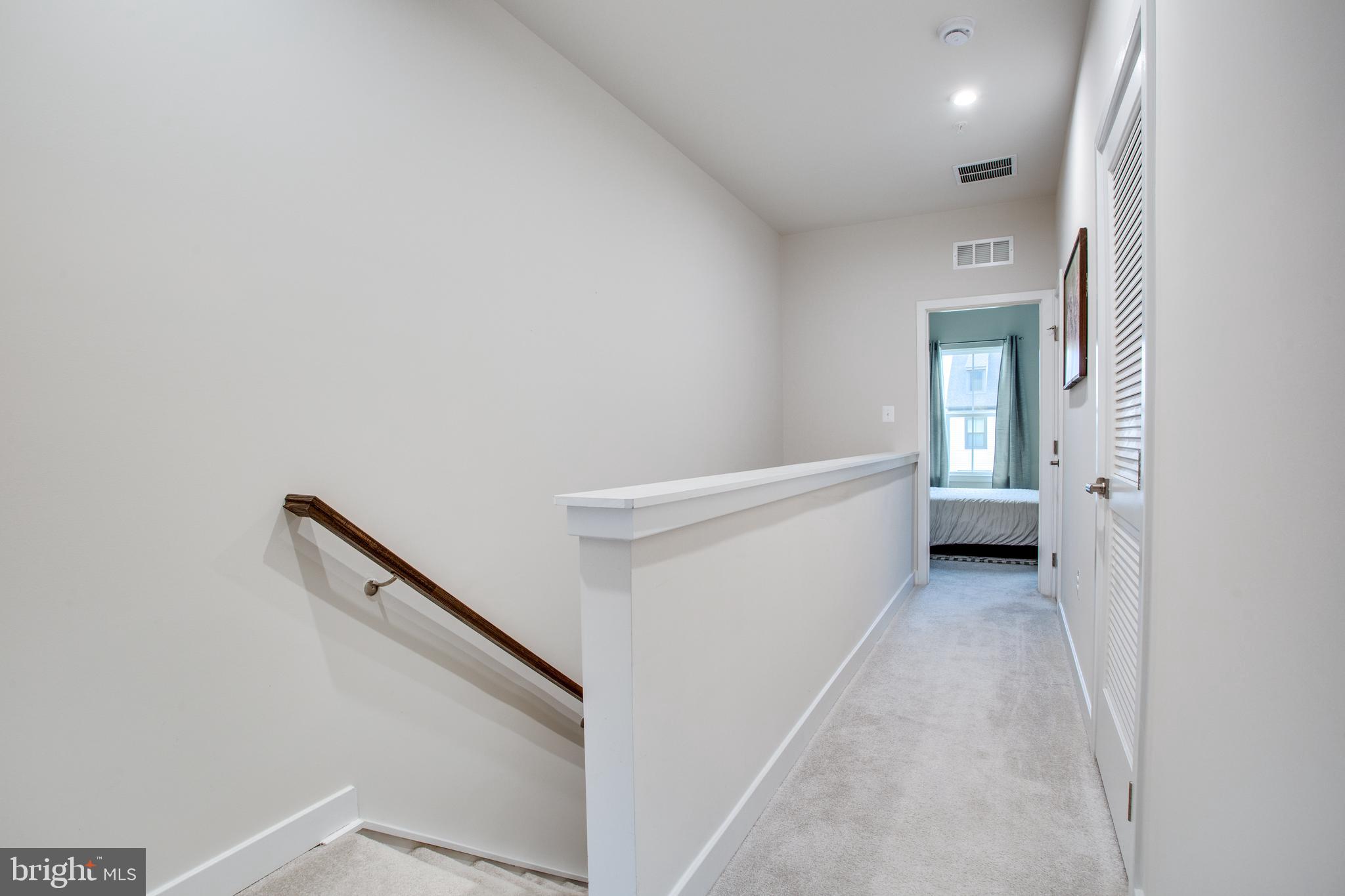 TANYARD SHORES - Residential