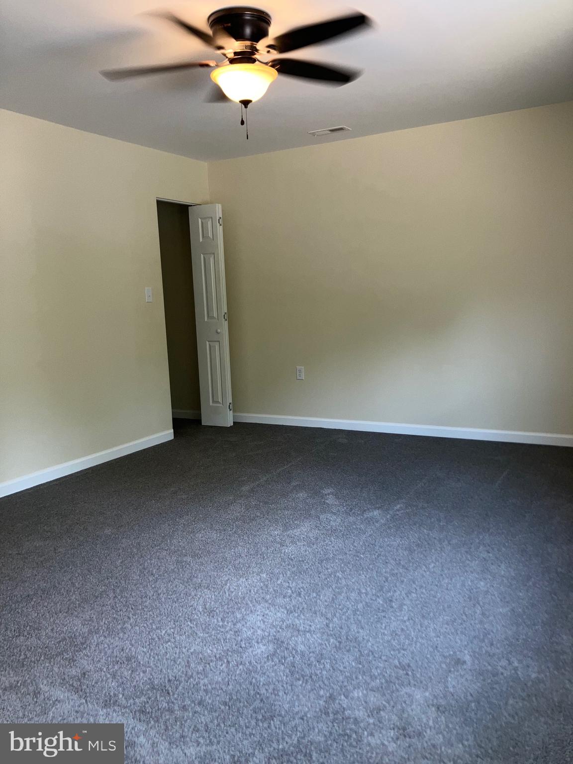 SLEEPY HOLLOW - Residential