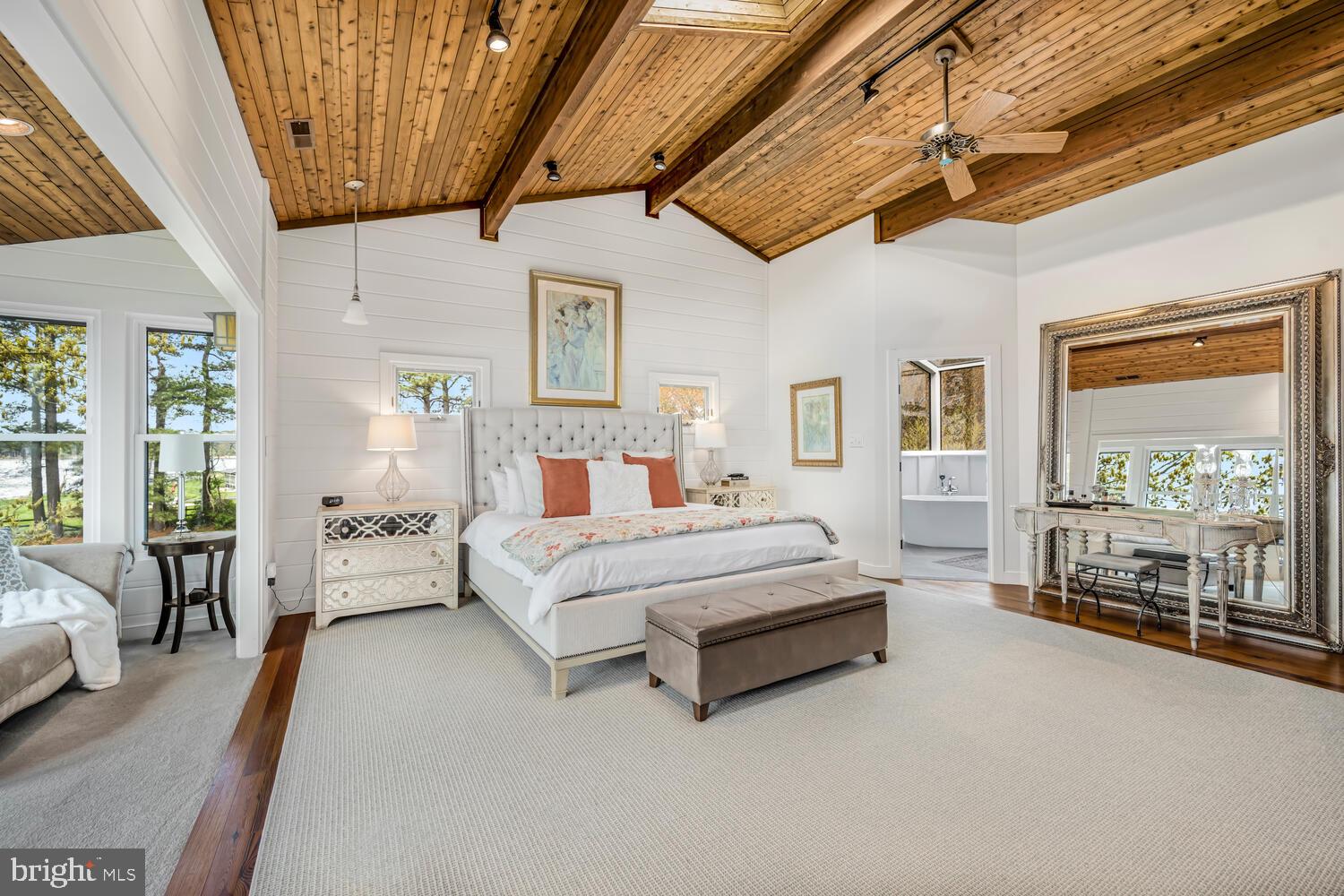 BAR NECK FARM - Residential