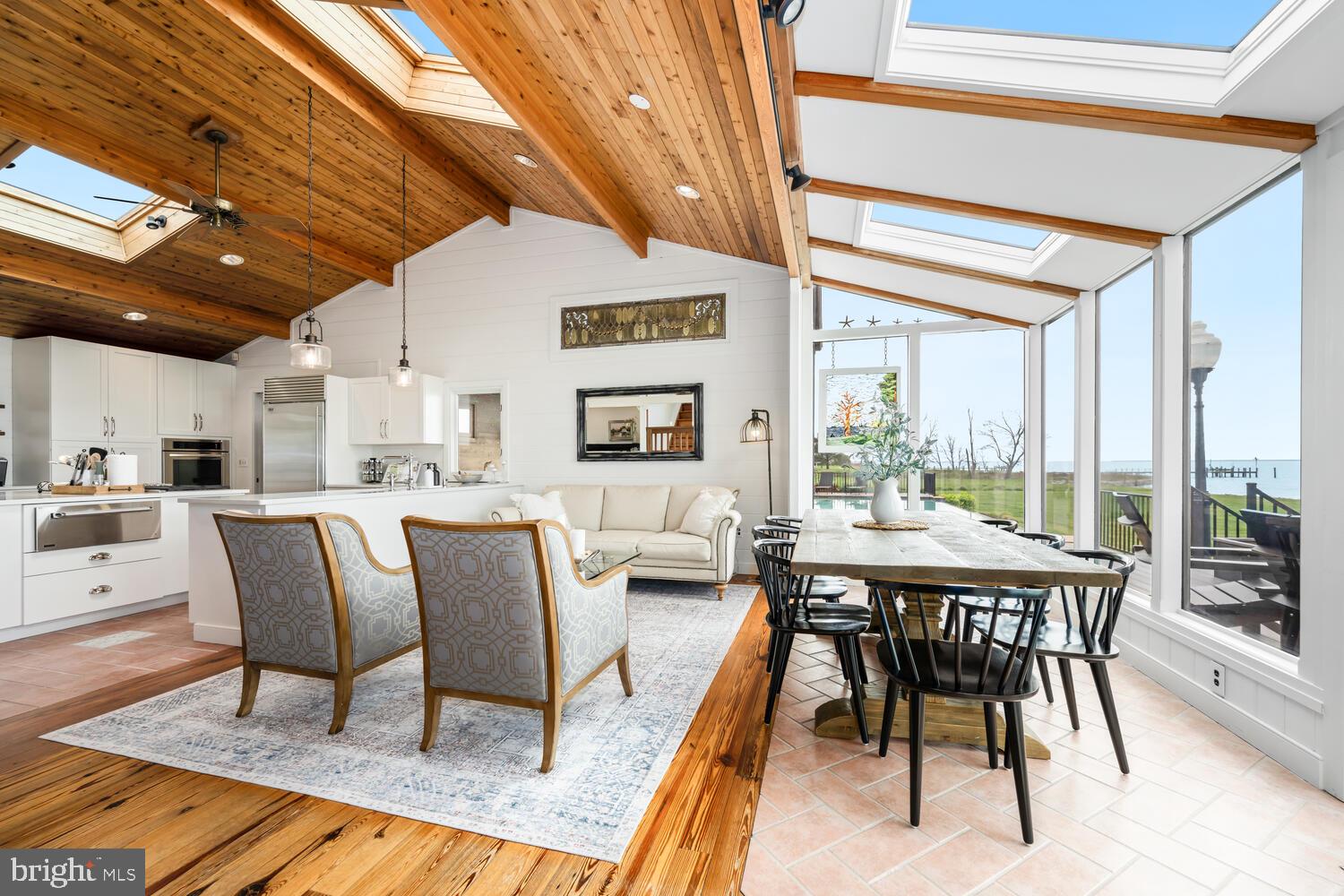 BAR NECK FARM - Residential