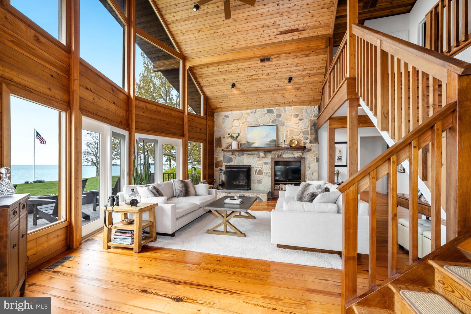 BAR NECK FARM - Residential