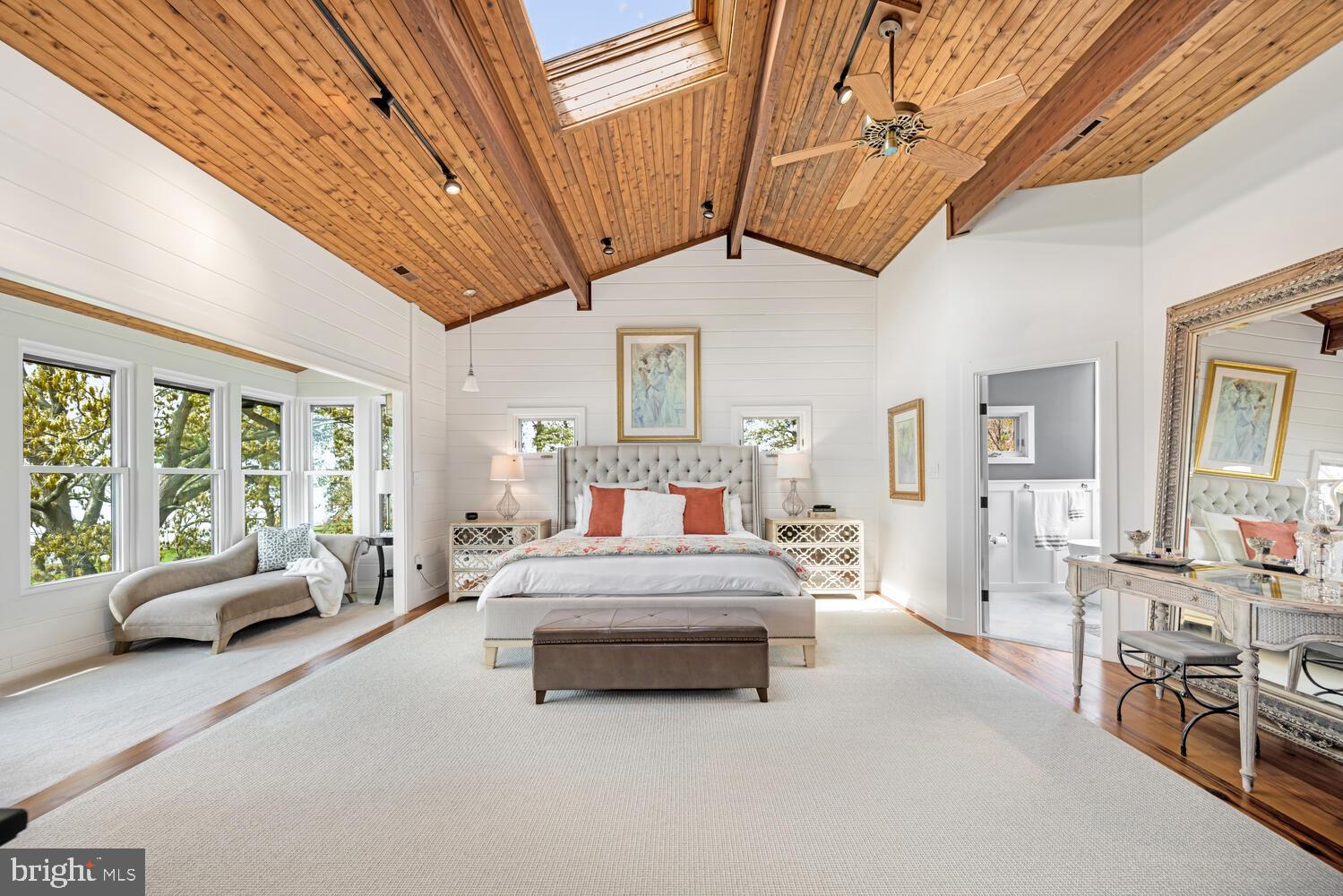 BAR NECK FARM - Residential