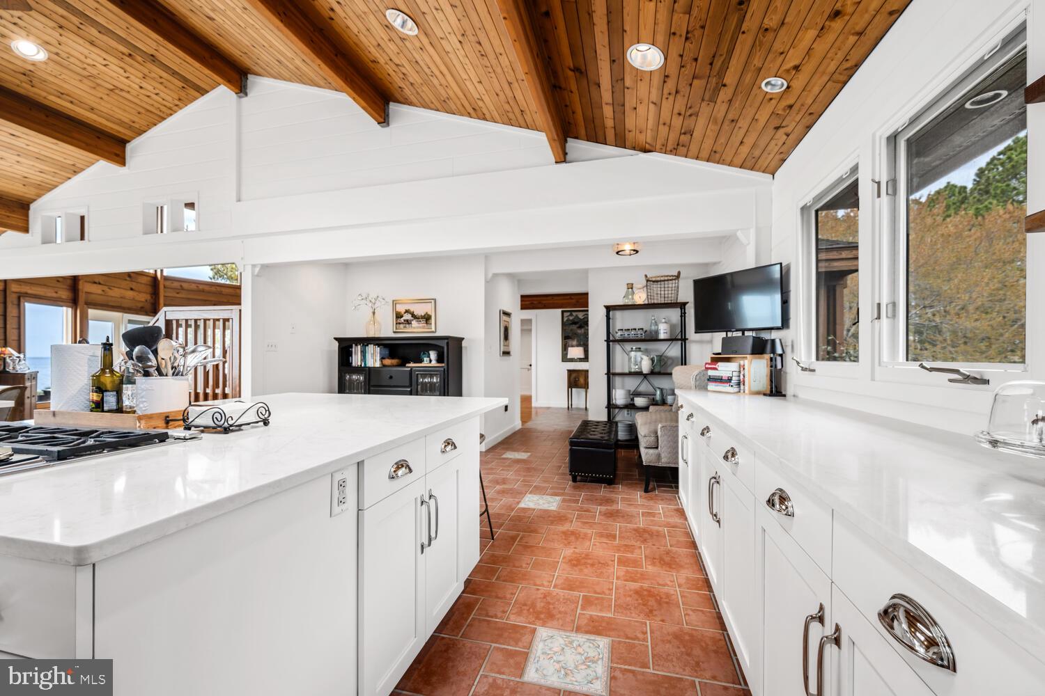 BAR NECK FARM - Residential