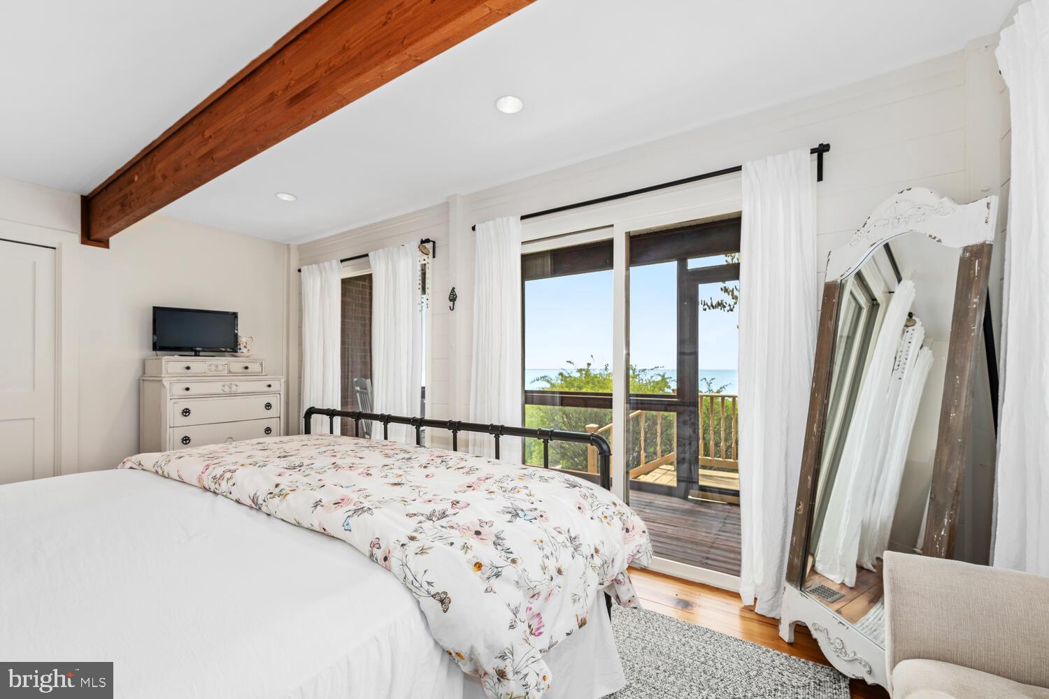 BAR NECK FARM - Residential