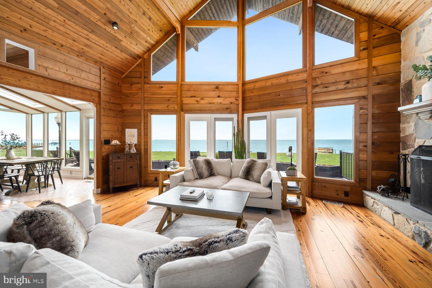 BAR NECK FARM - Residential