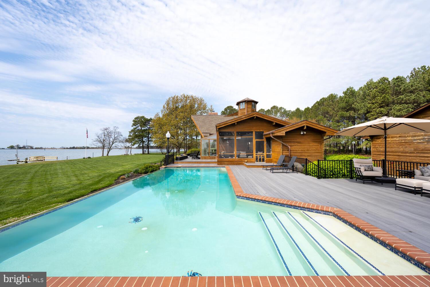 BAR NECK FARM - Residential