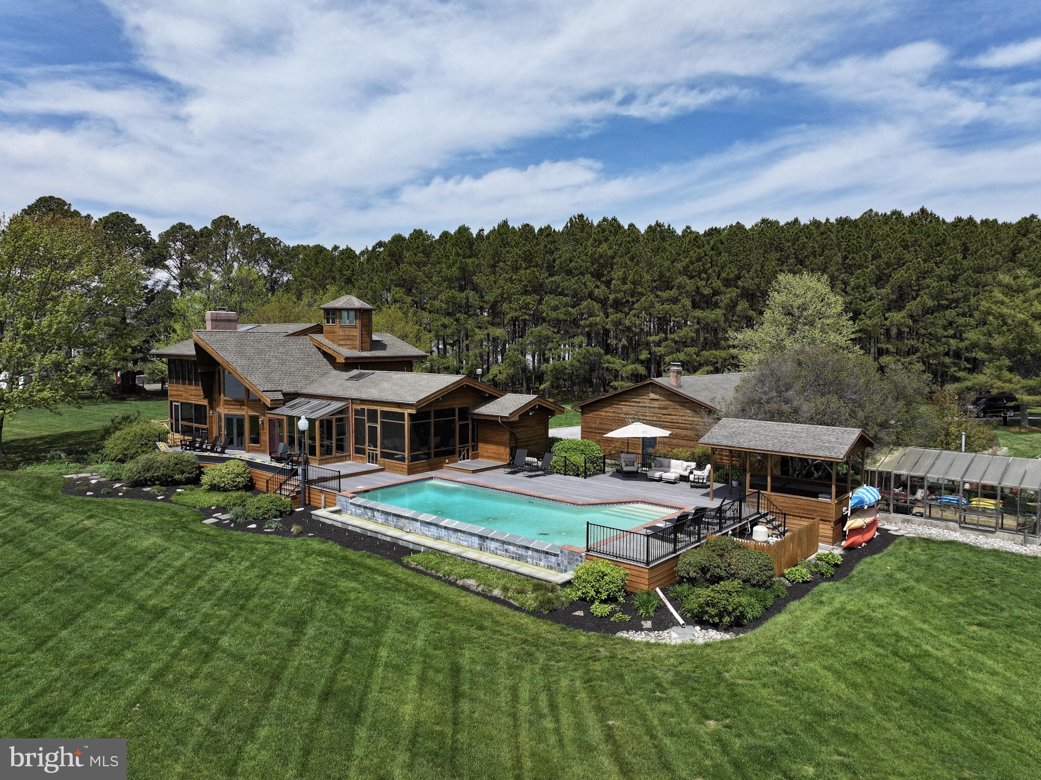 BAR NECK FARM - Residential