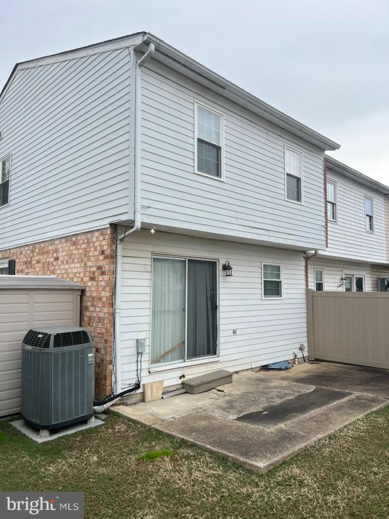 CHESTNUT WOODS - Residential