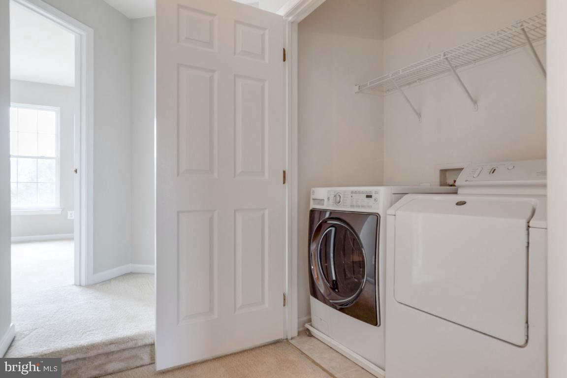 SOUTH RIDING - Residential Lease