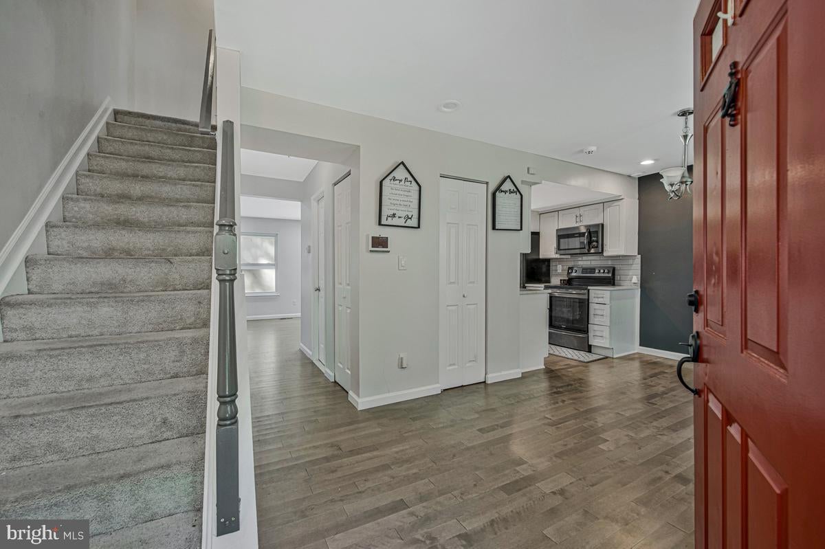 7054 PALAMAR TURN
