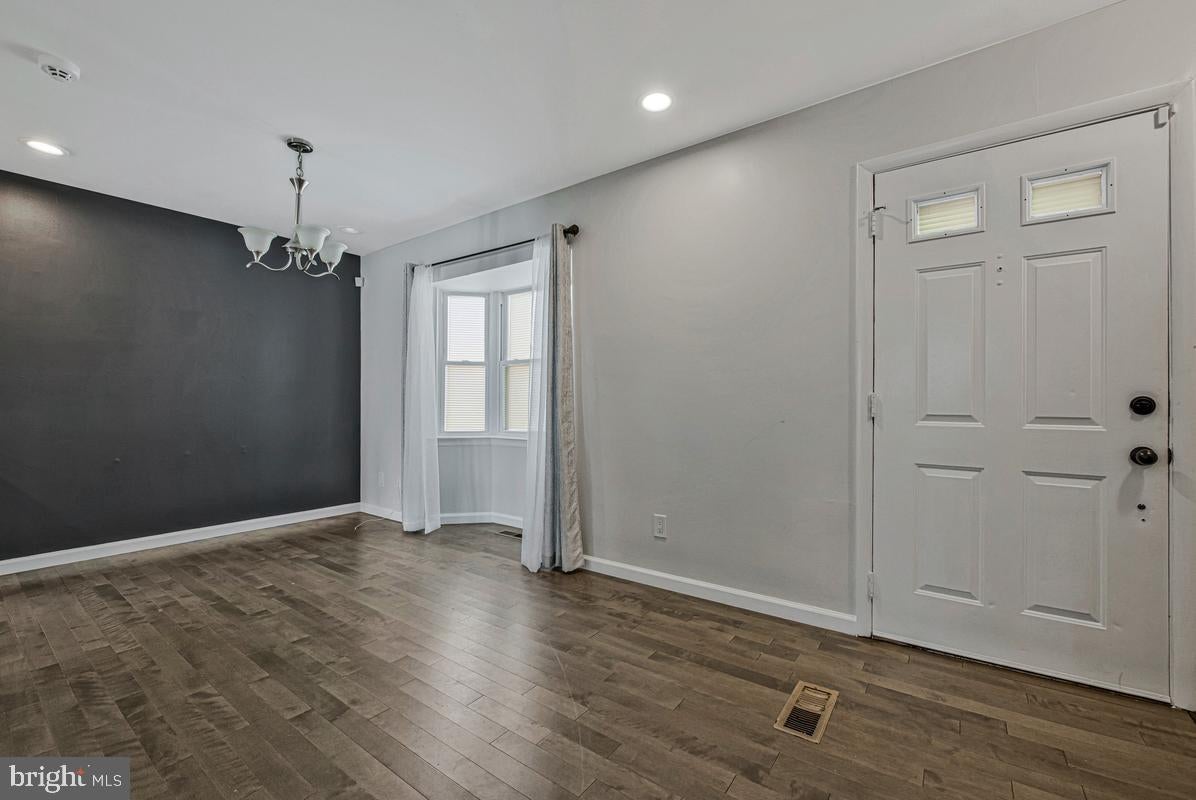 7054 PALAMAR TURN