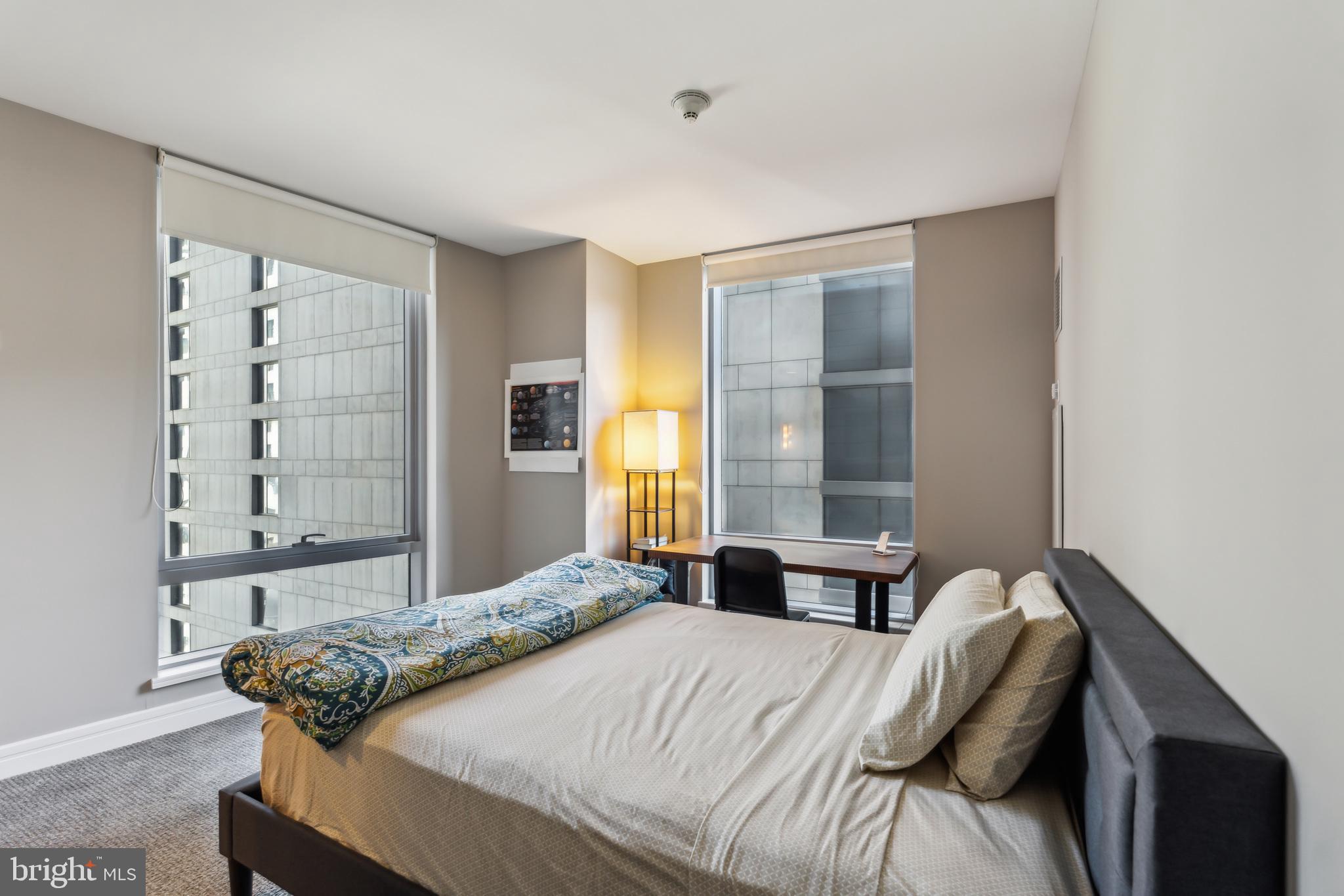 AVENUE OF THE ARTS - Residential