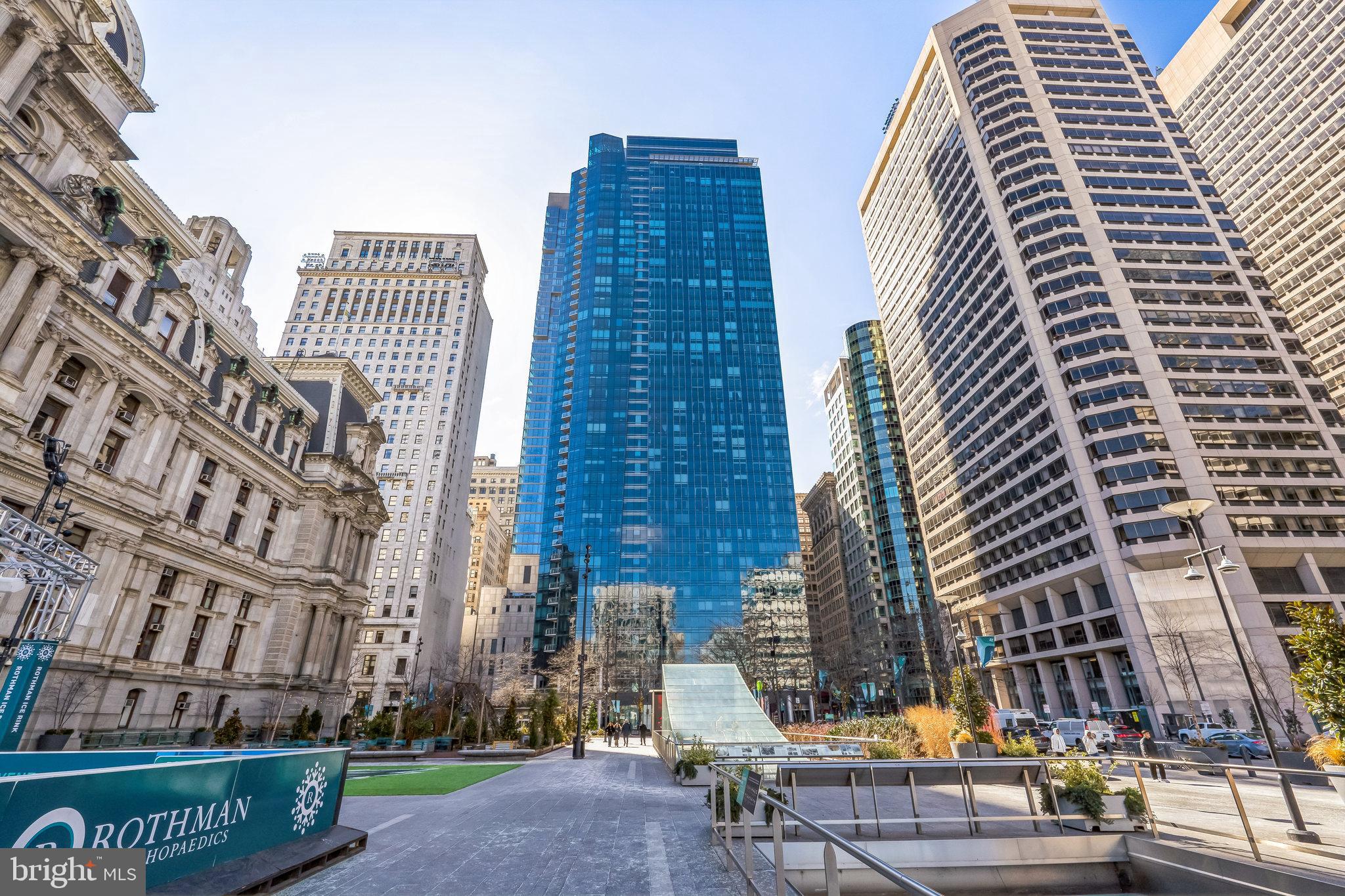 AVENUE OF THE ARTS - Residential