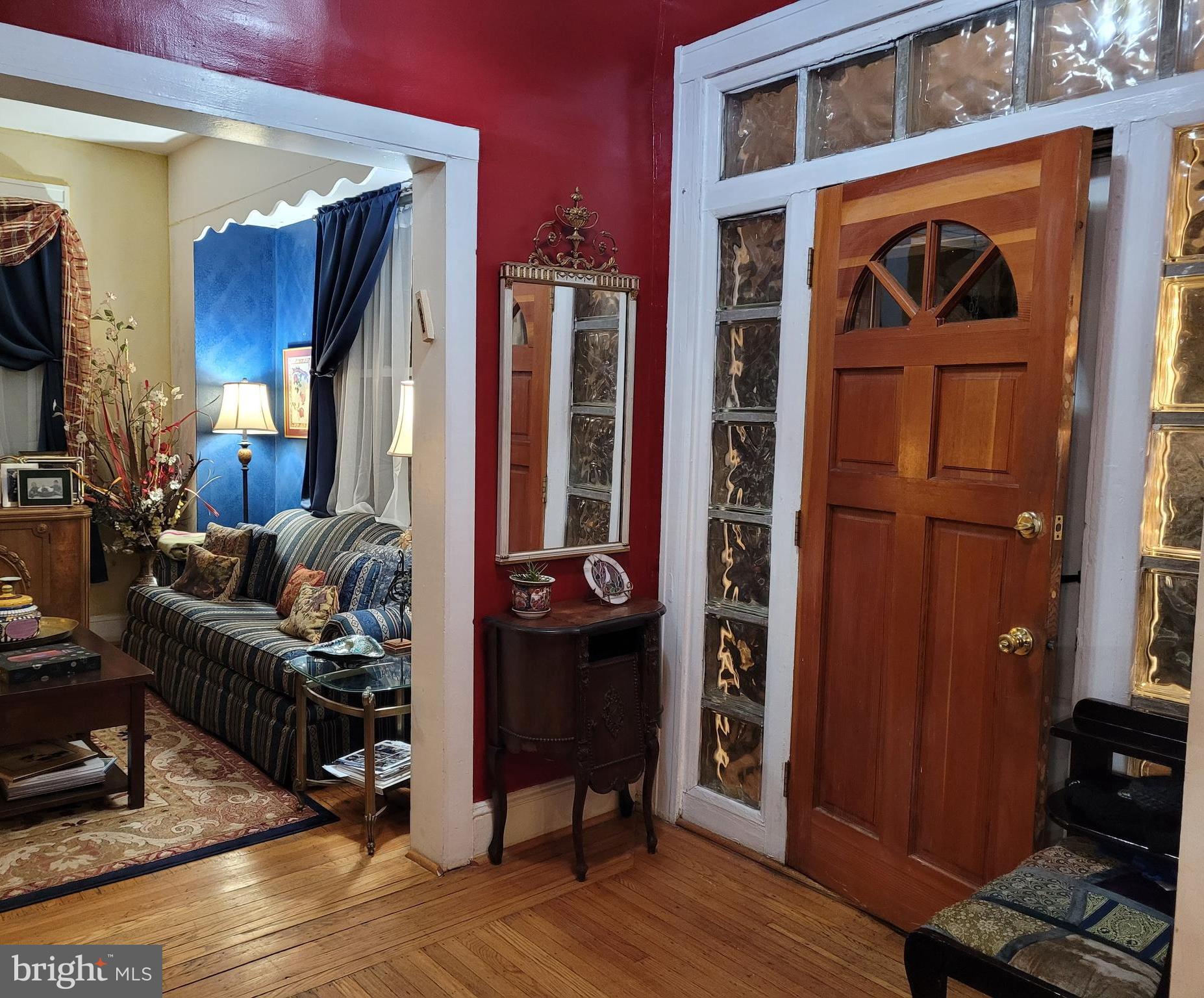 CROSS COUNTRY - Residential