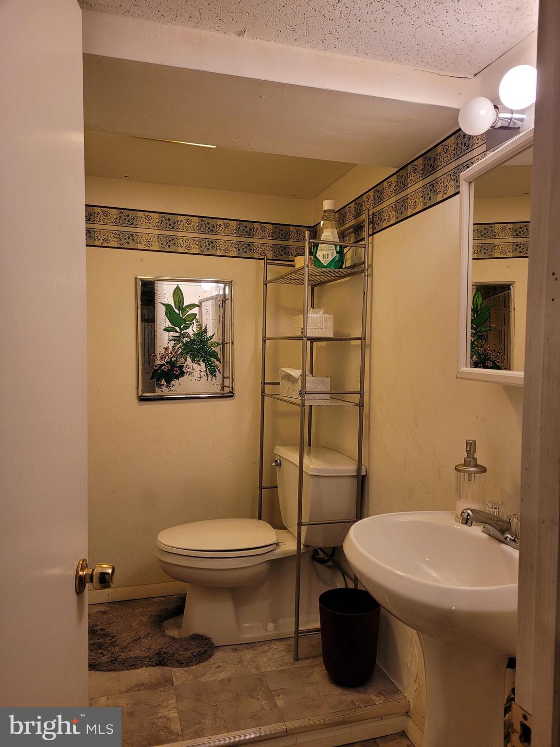 CROSS COUNTRY - Residential