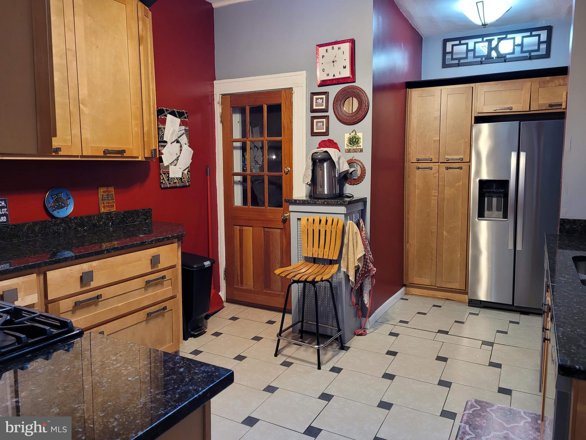 CROSS COUNTRY - Residential